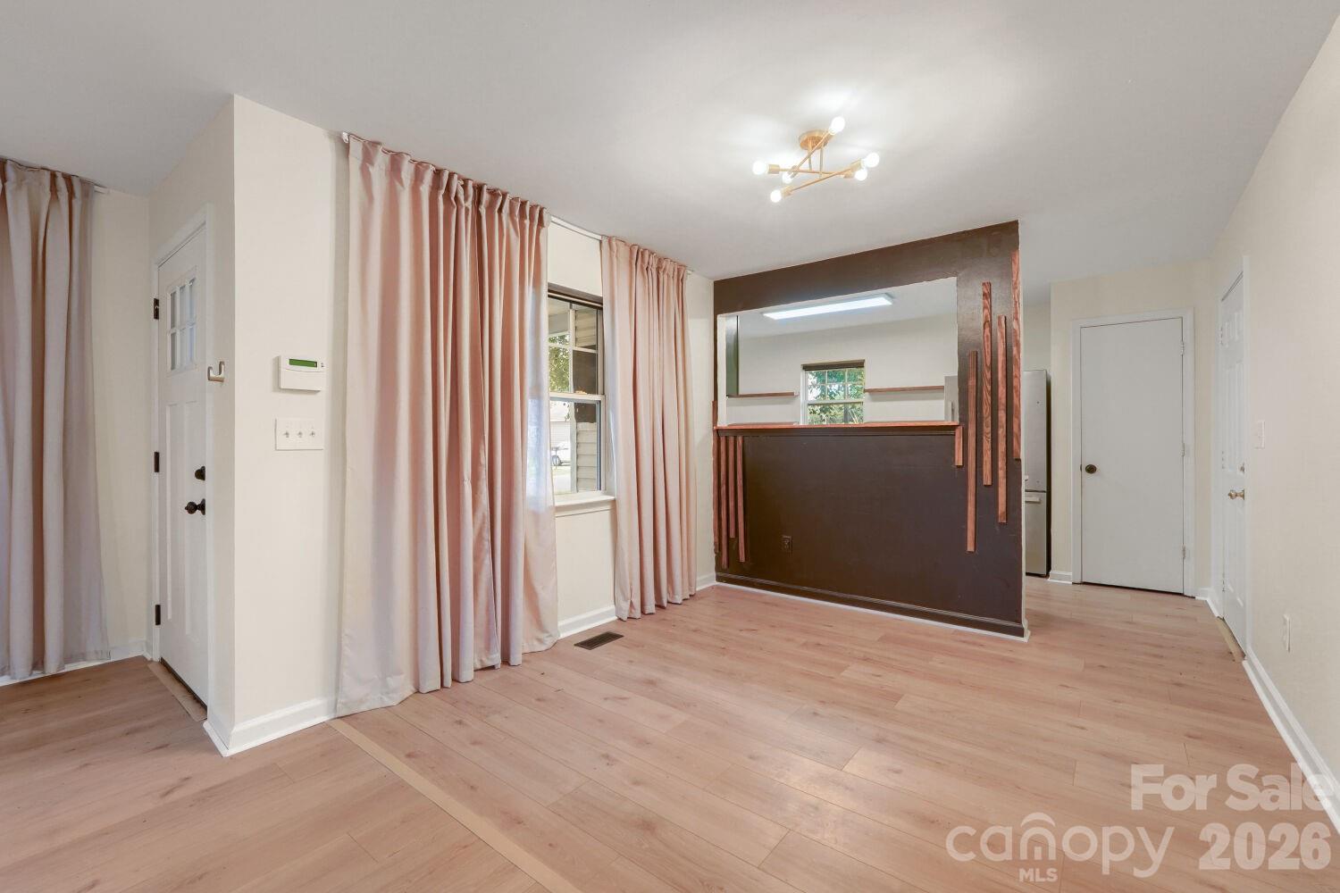 3216 Lasalle Street — Charlotte