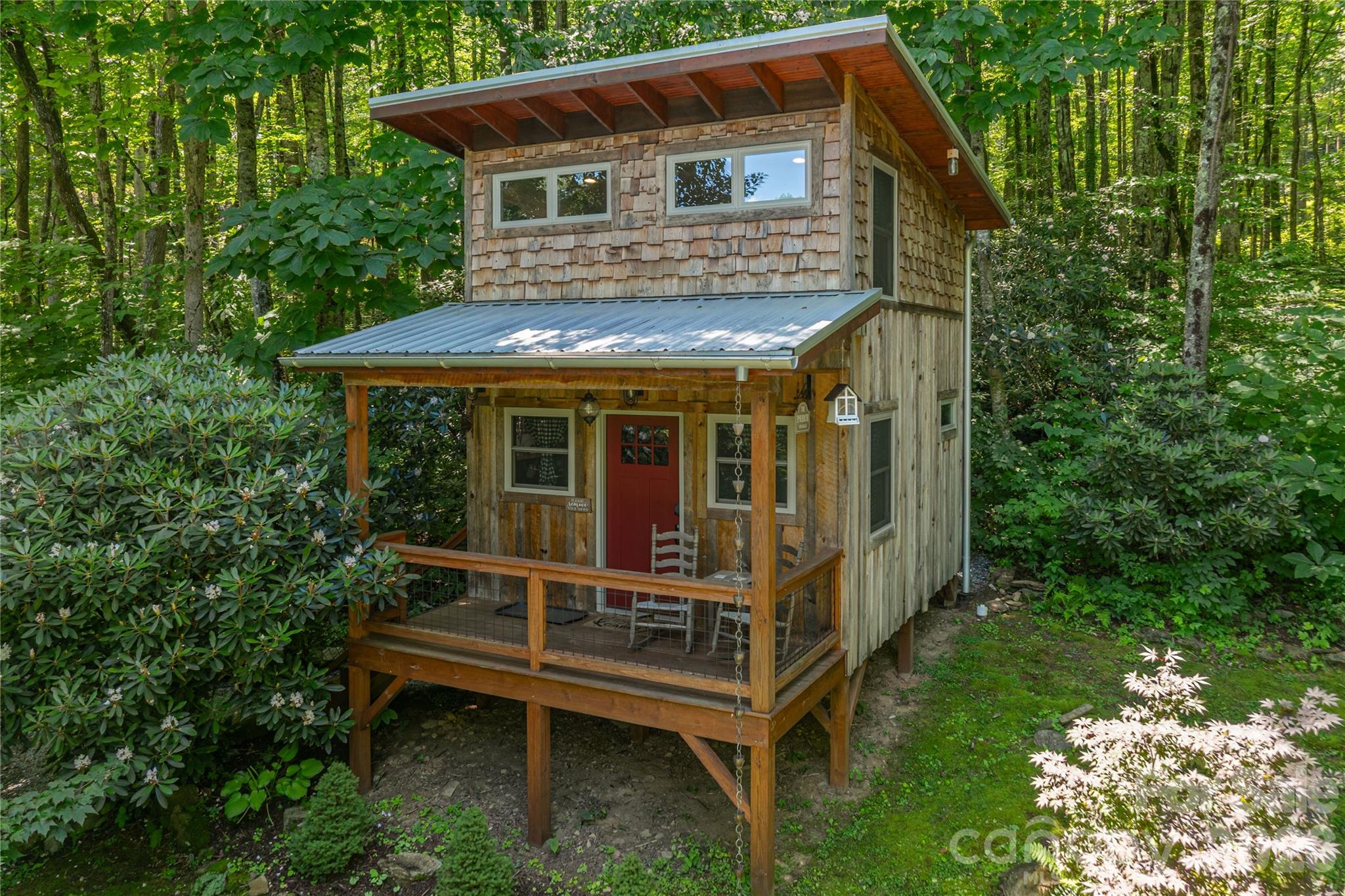 477 Locust Drive — Maggie Valley