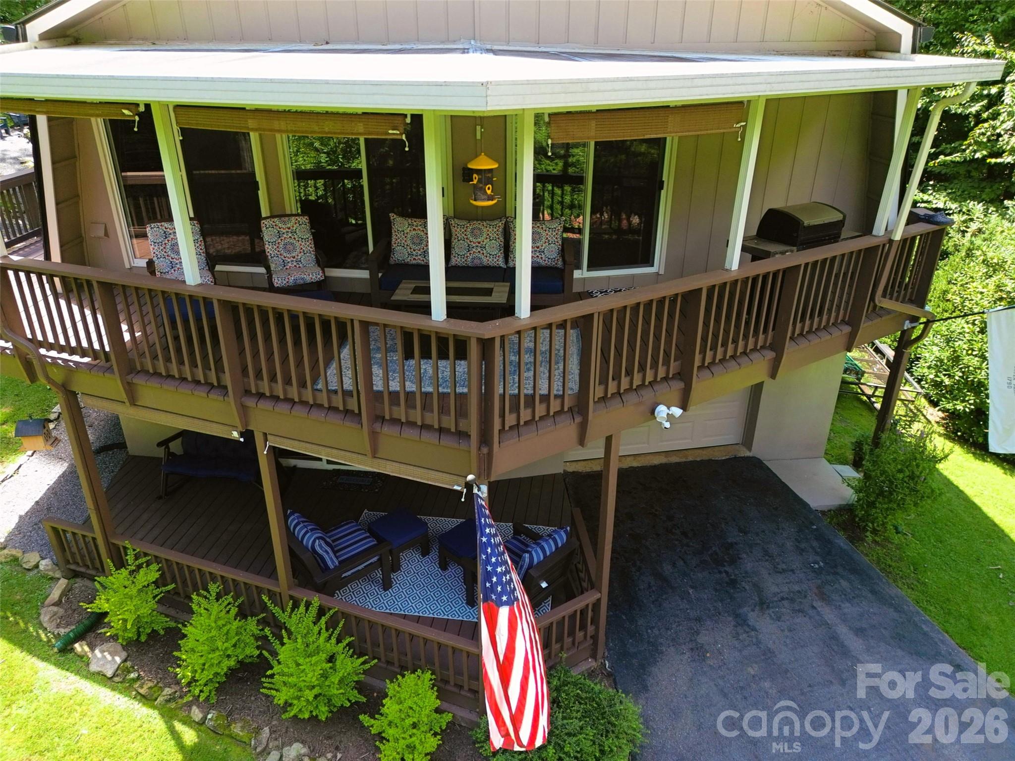 477 Locust Drive — Maggie Valley