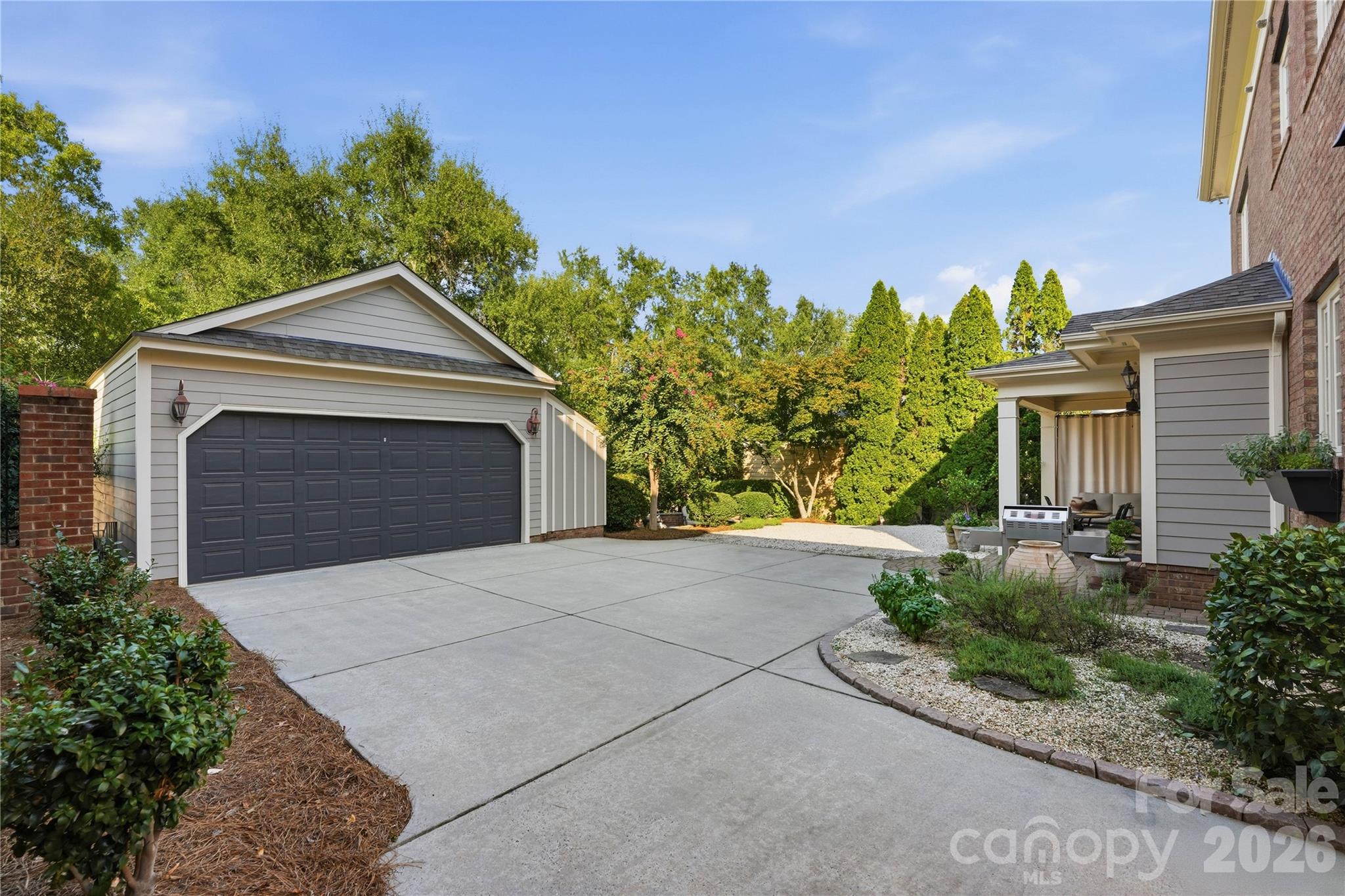 8820 Heydon Hall Circle — Charlotte