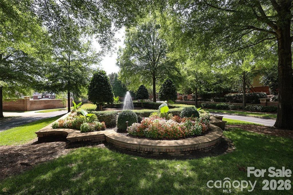 8820 Heydon Hall Circle — Charlotte