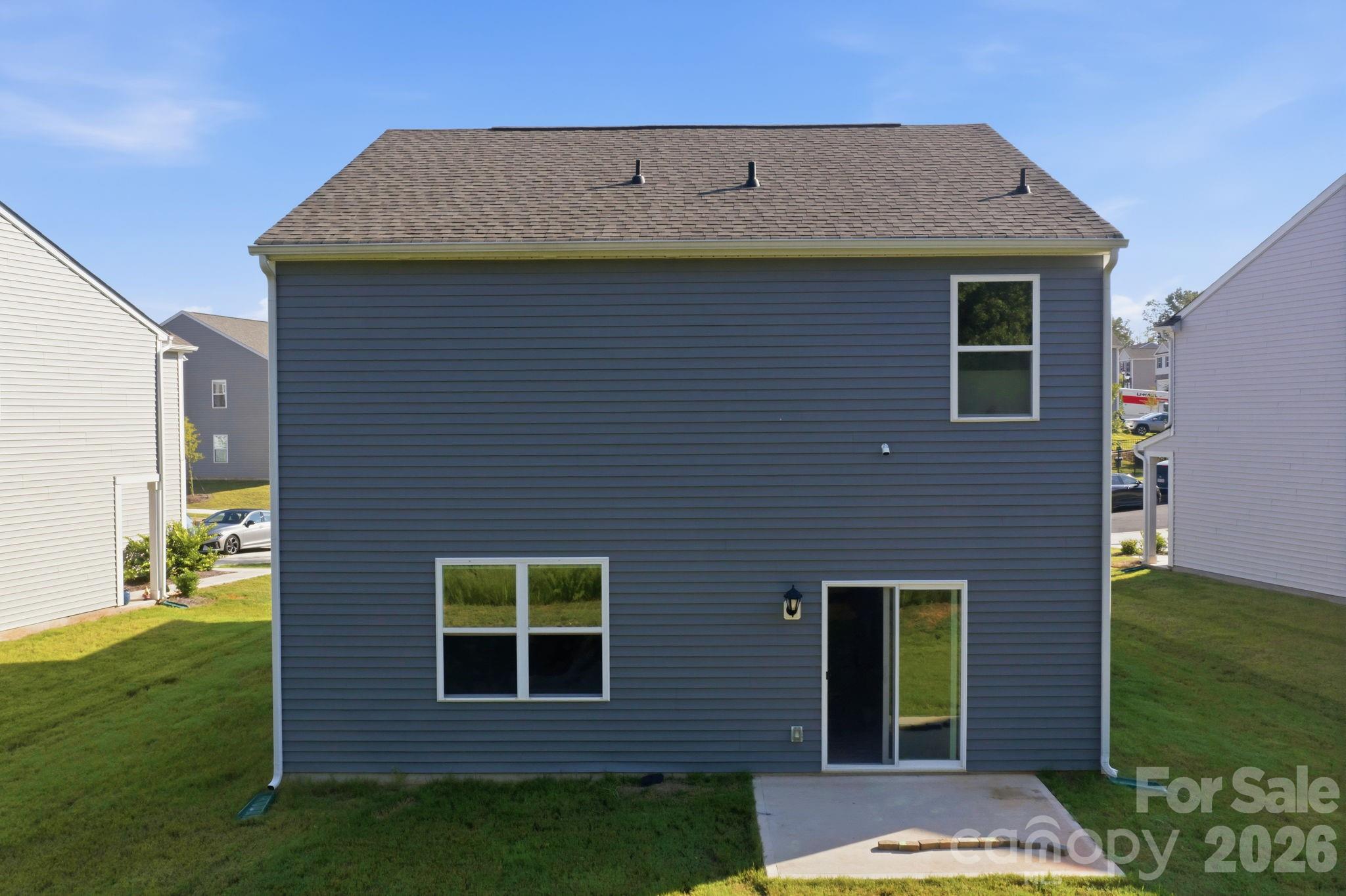 1314 37th Avenue Lane NE — Hickory