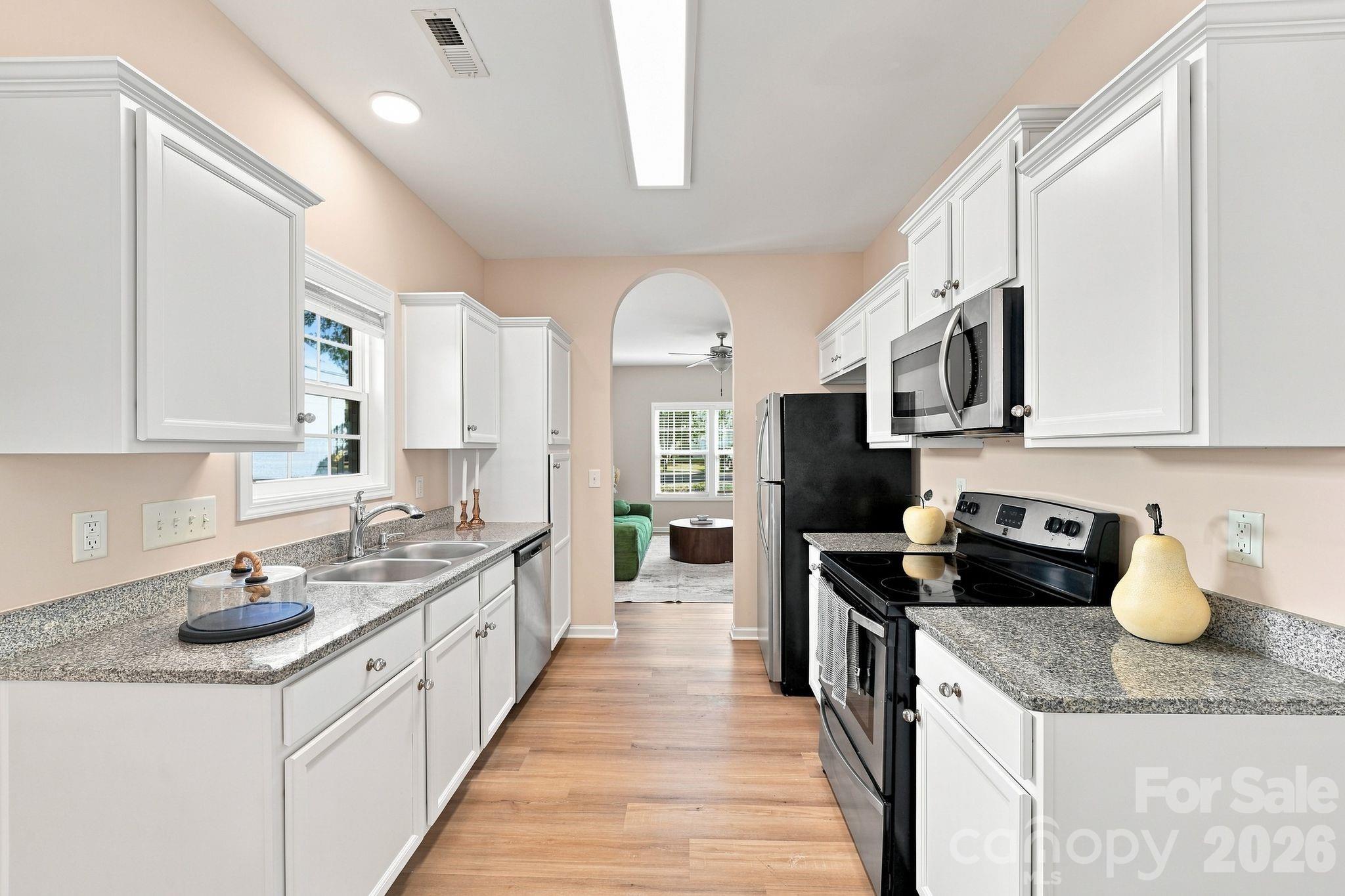 422 Danielle Way — Fort Mill