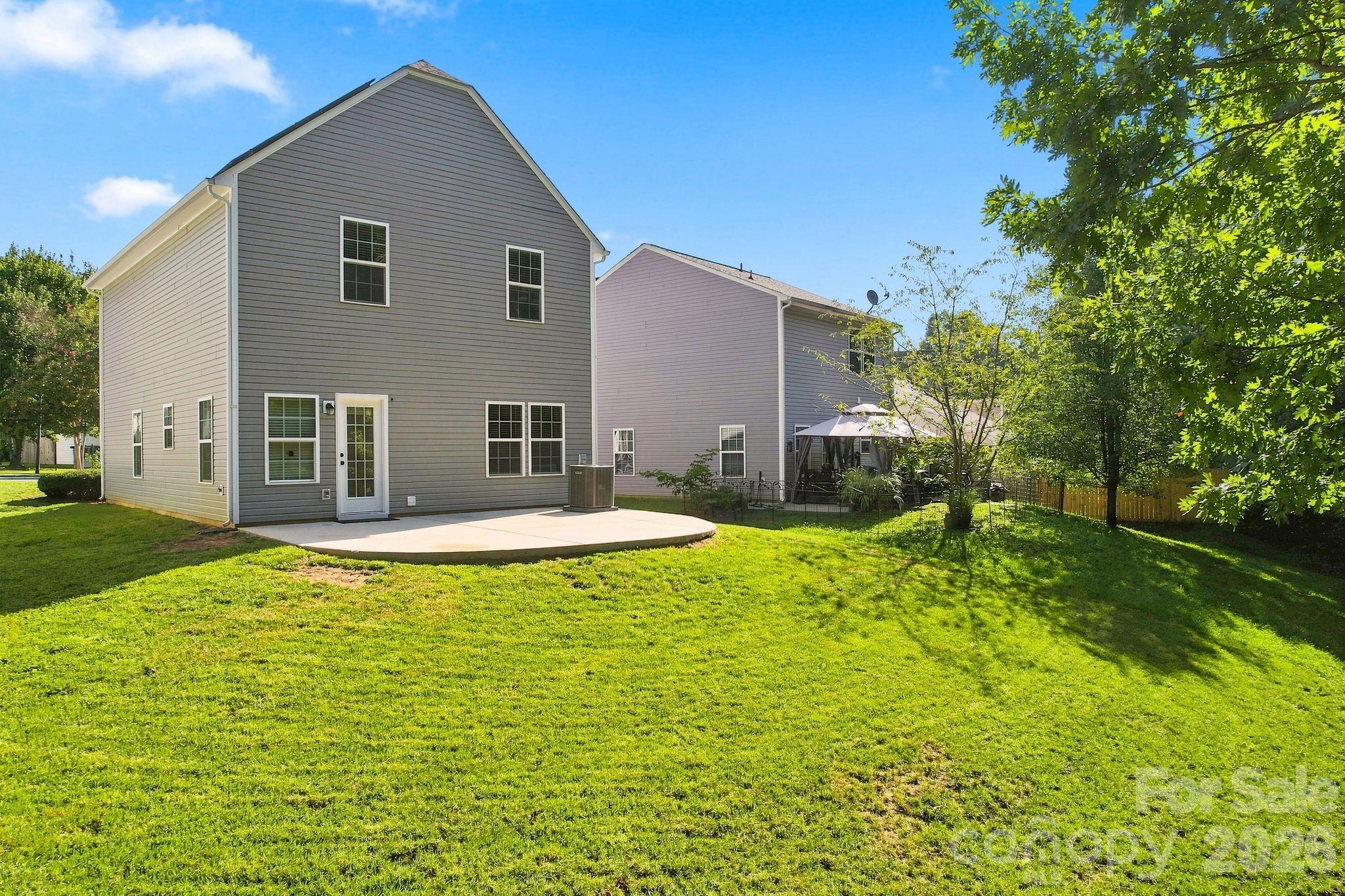 422 Danielle Way — Fort Mill