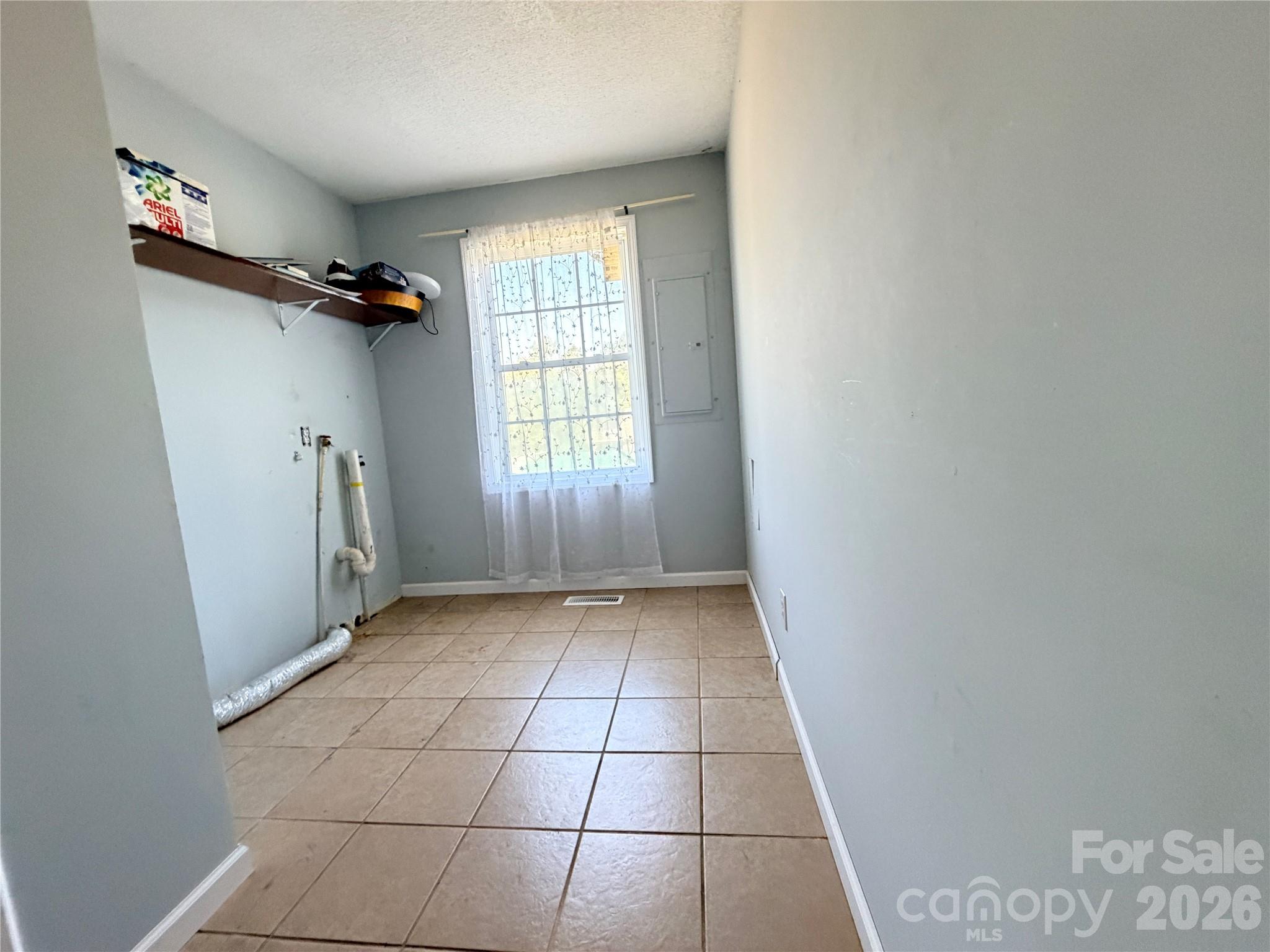 2184 Lynn Mountain Road — Vale