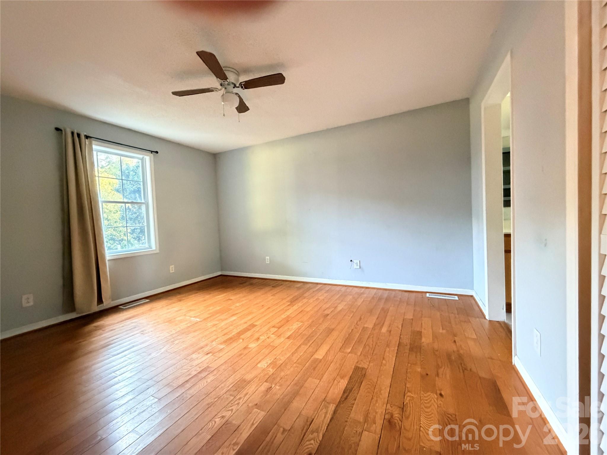 2184 Lynn Mountain Road — Vale