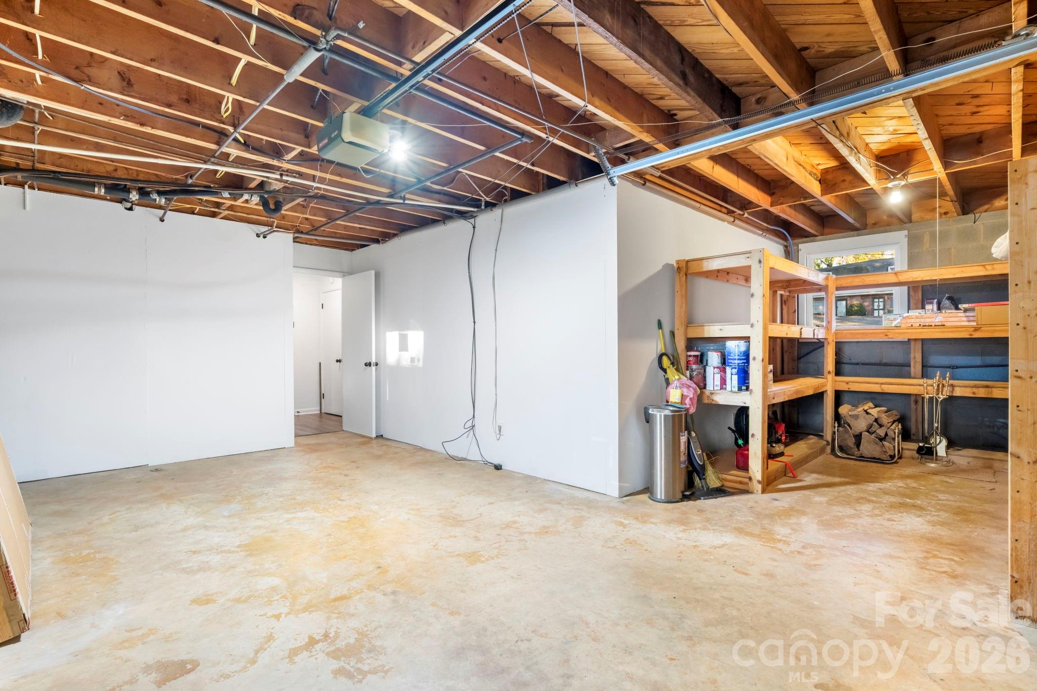 1185 10th Street Place NW — Hickory