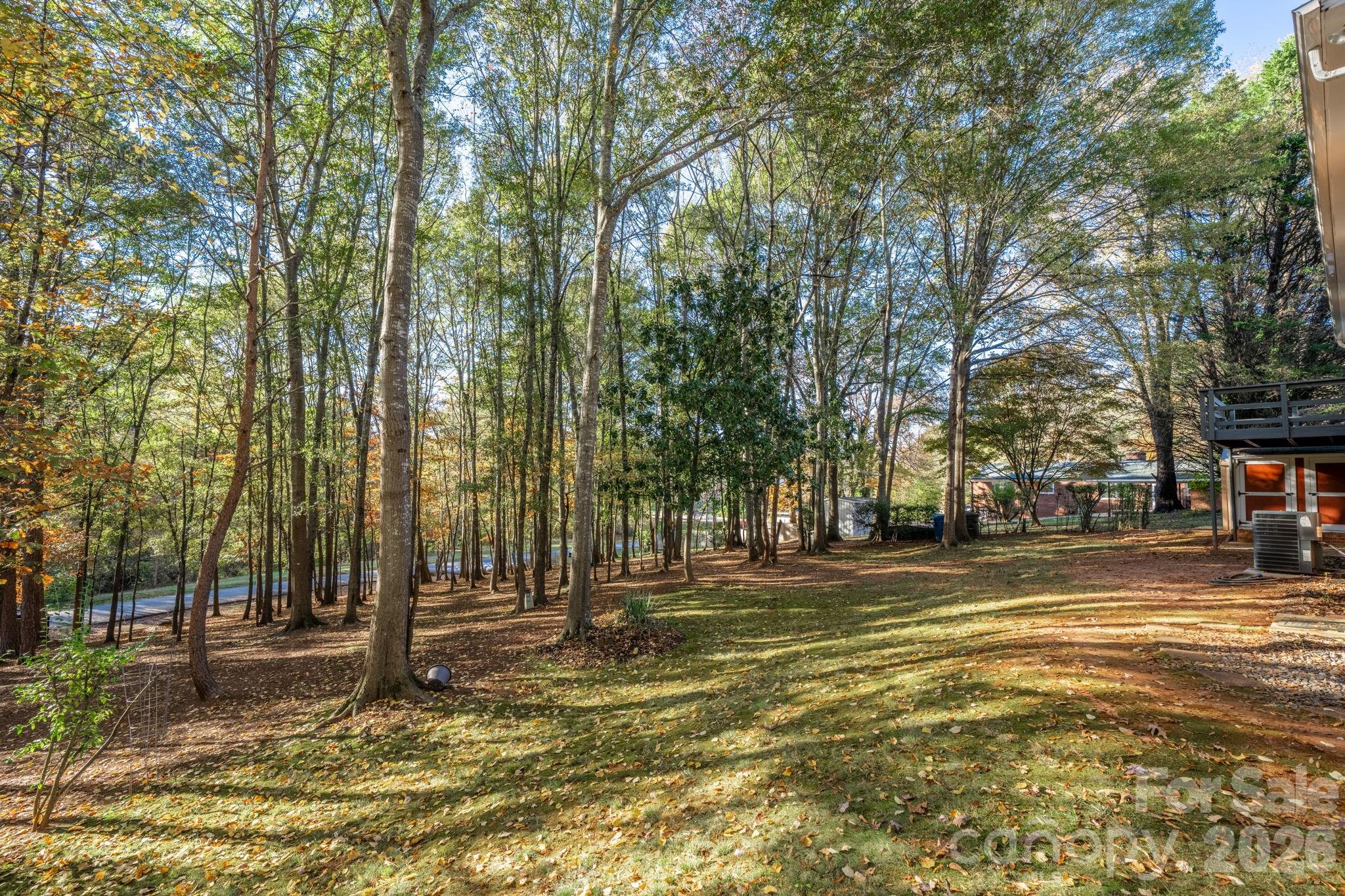 1185 10th Street Place NW — Hickory