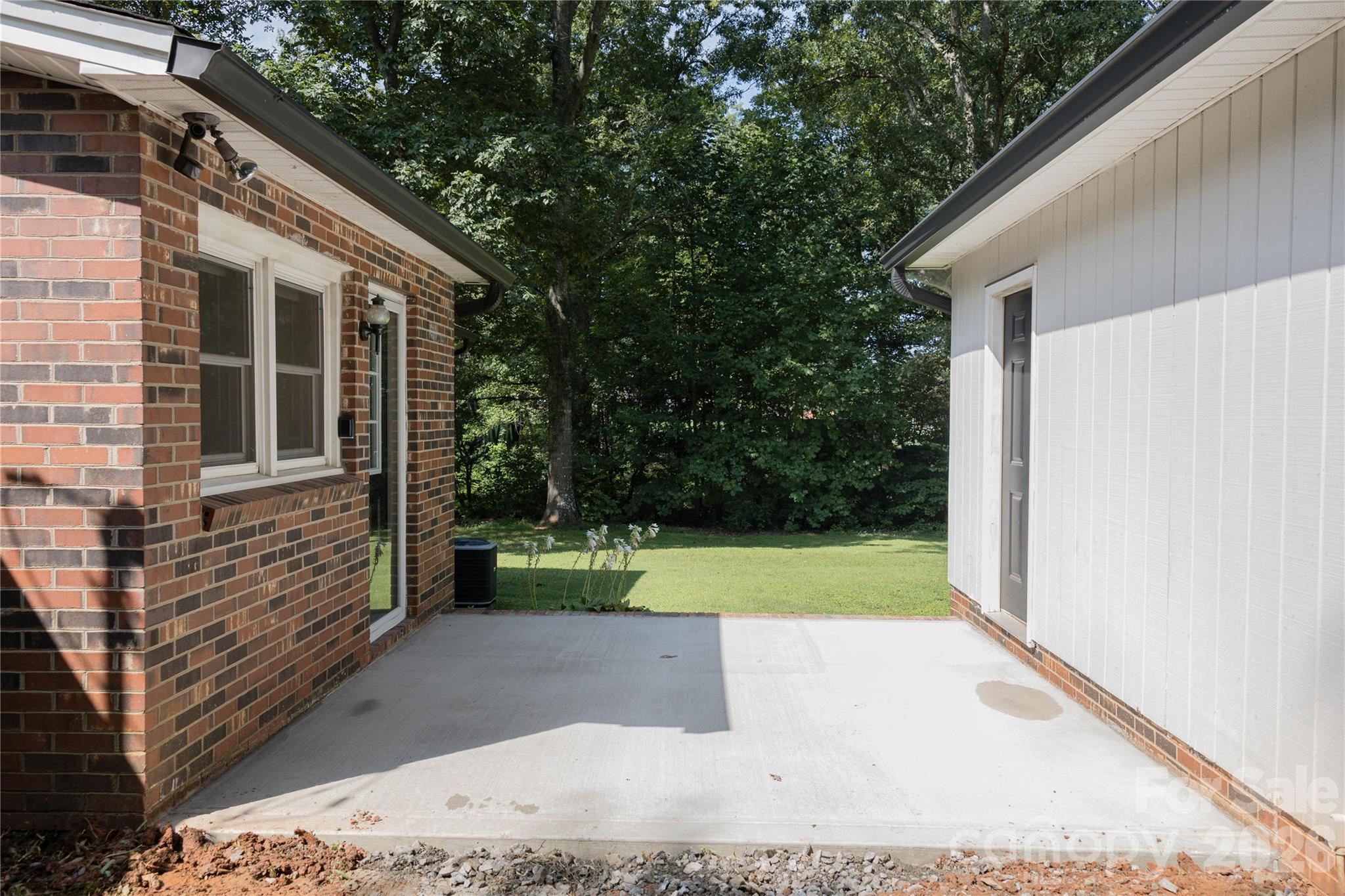 3910 English Oak Drive — Lincolnton
