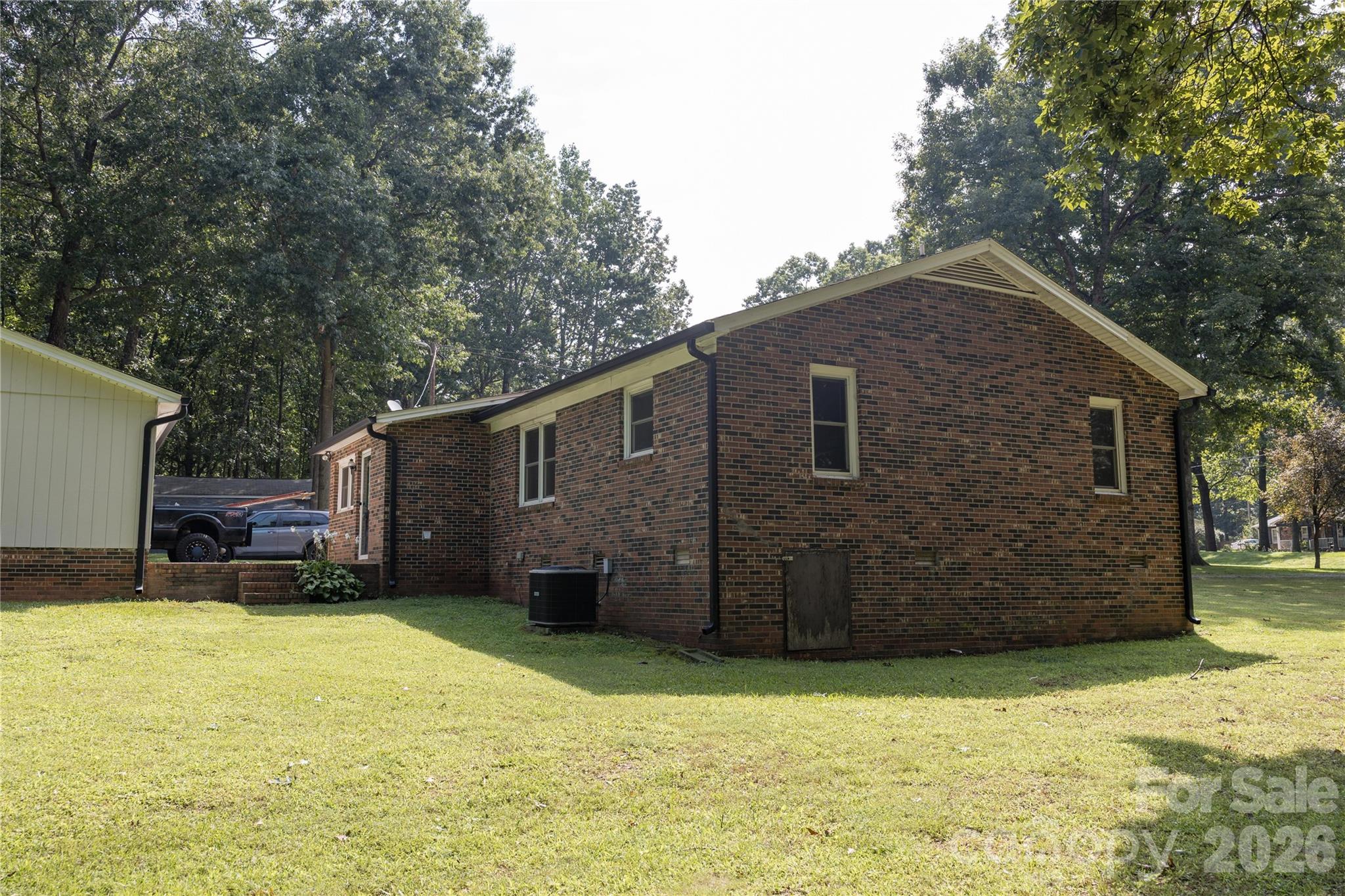 3910 English Oak Drive — Lincolnton