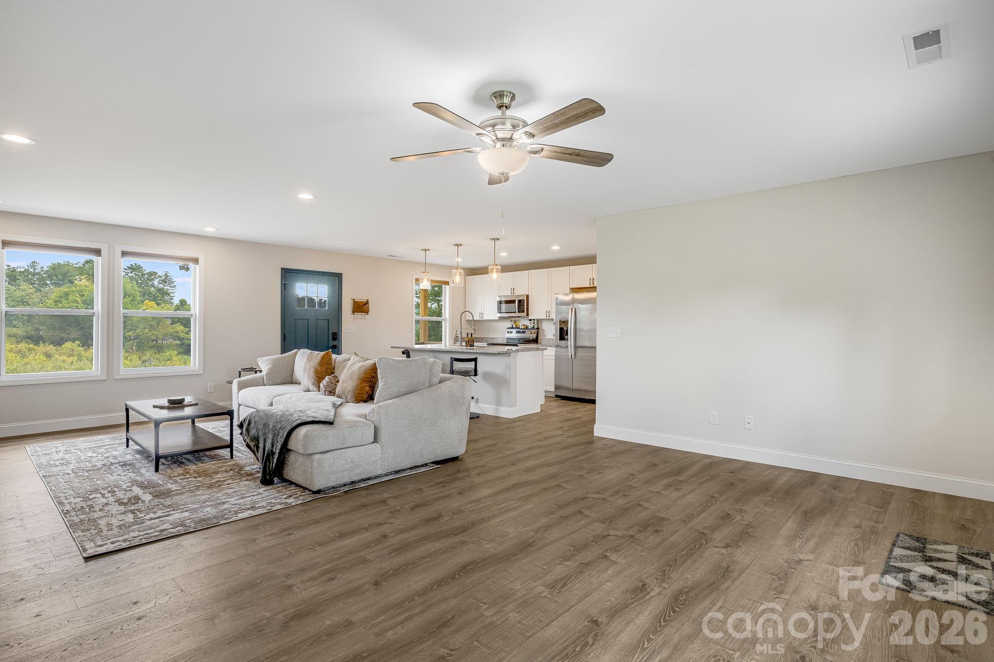 398 Point Hope Lane — Hendersonville
