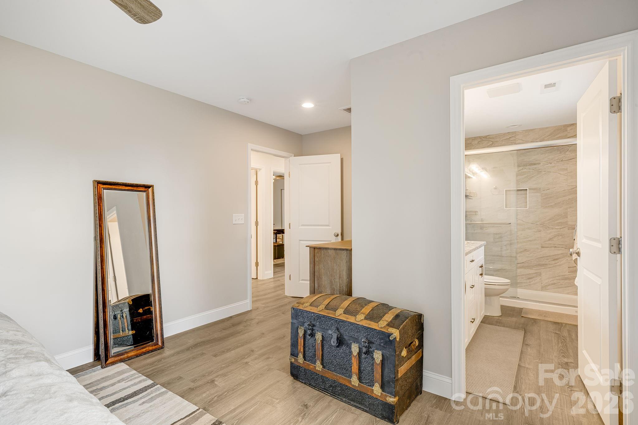 398 Point Hope Lane — Hendersonville