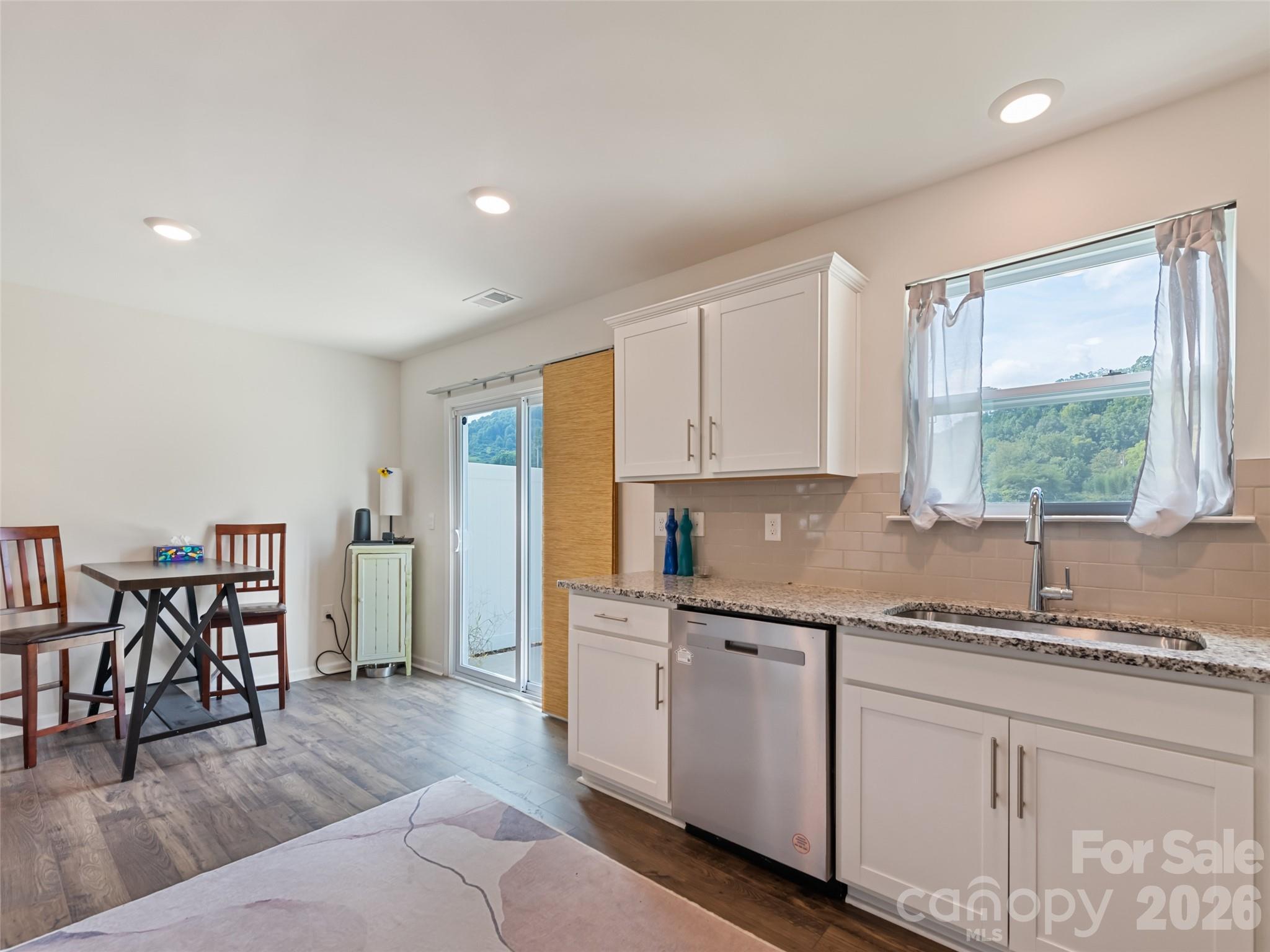 31 Clear Creek Lane — Waynesville