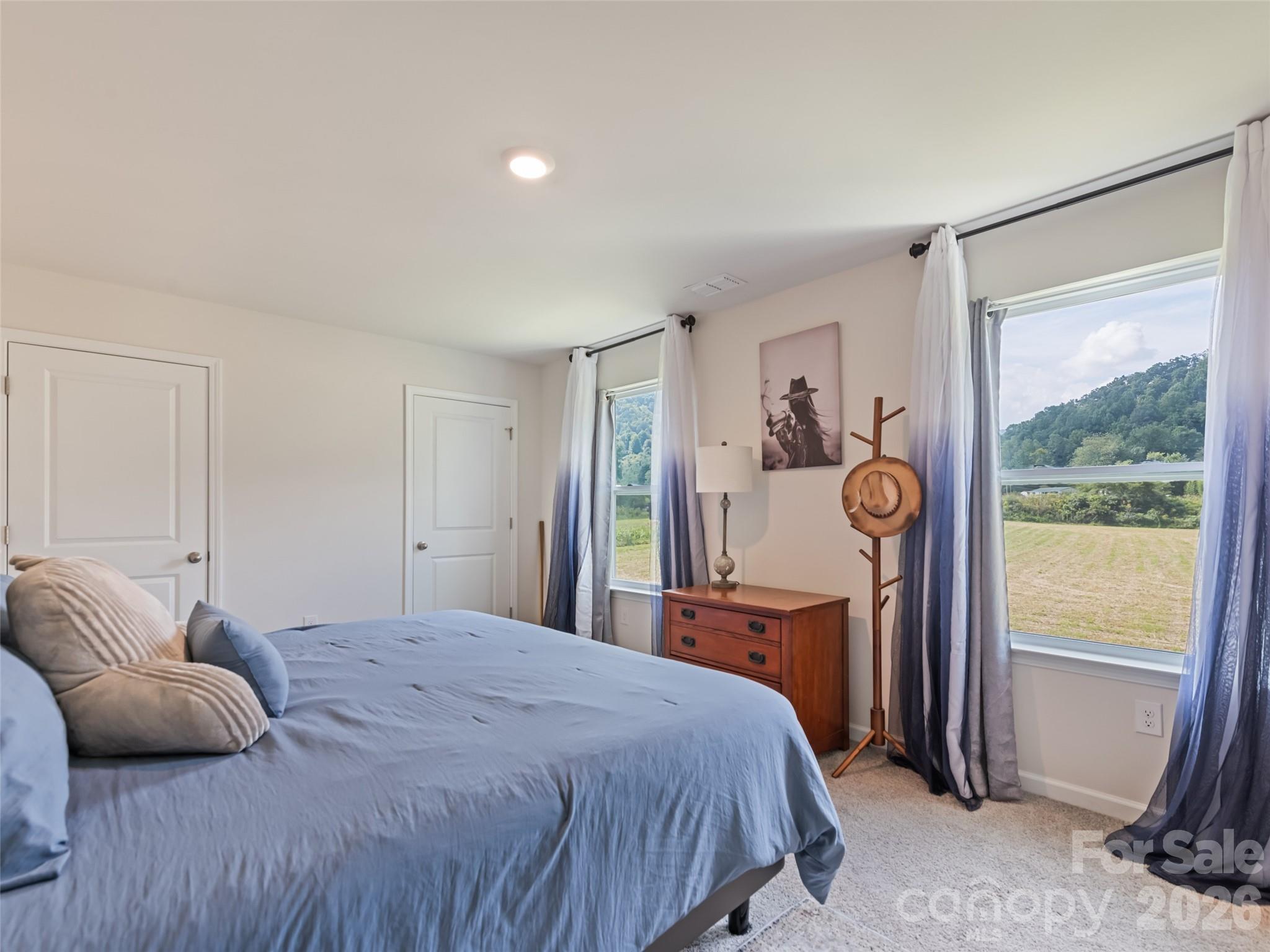 31 Clear Creek Lane — Waynesville