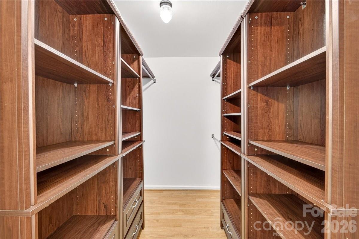430 Queens Road #122 — Charlotte
