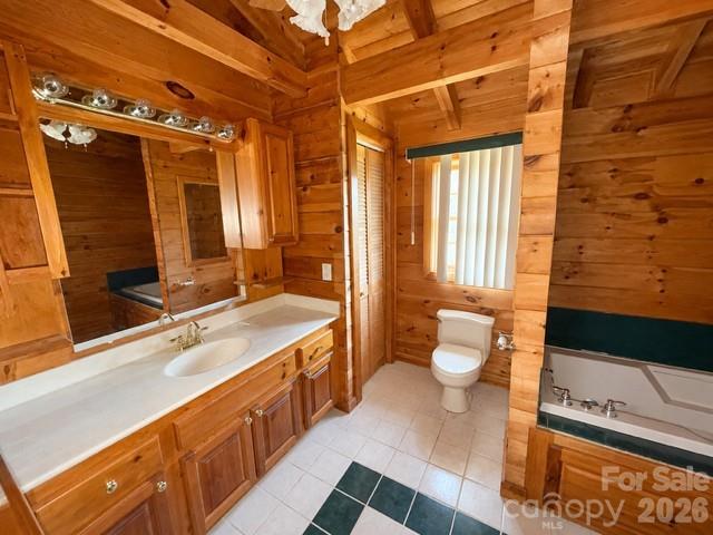 124 Woodard Lane — Hayesville