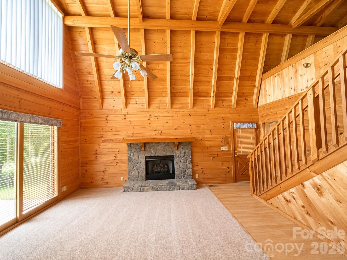 124 Woodard Lane — Hayesville