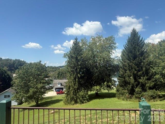 124 Woodard Lane — Hayesville