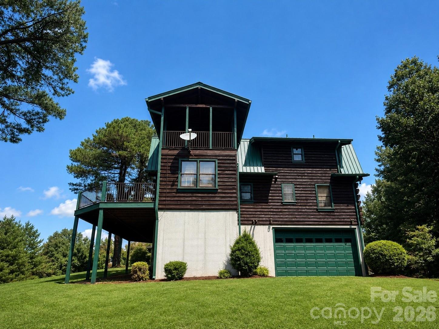 124 Woodard Lane — Hayesville