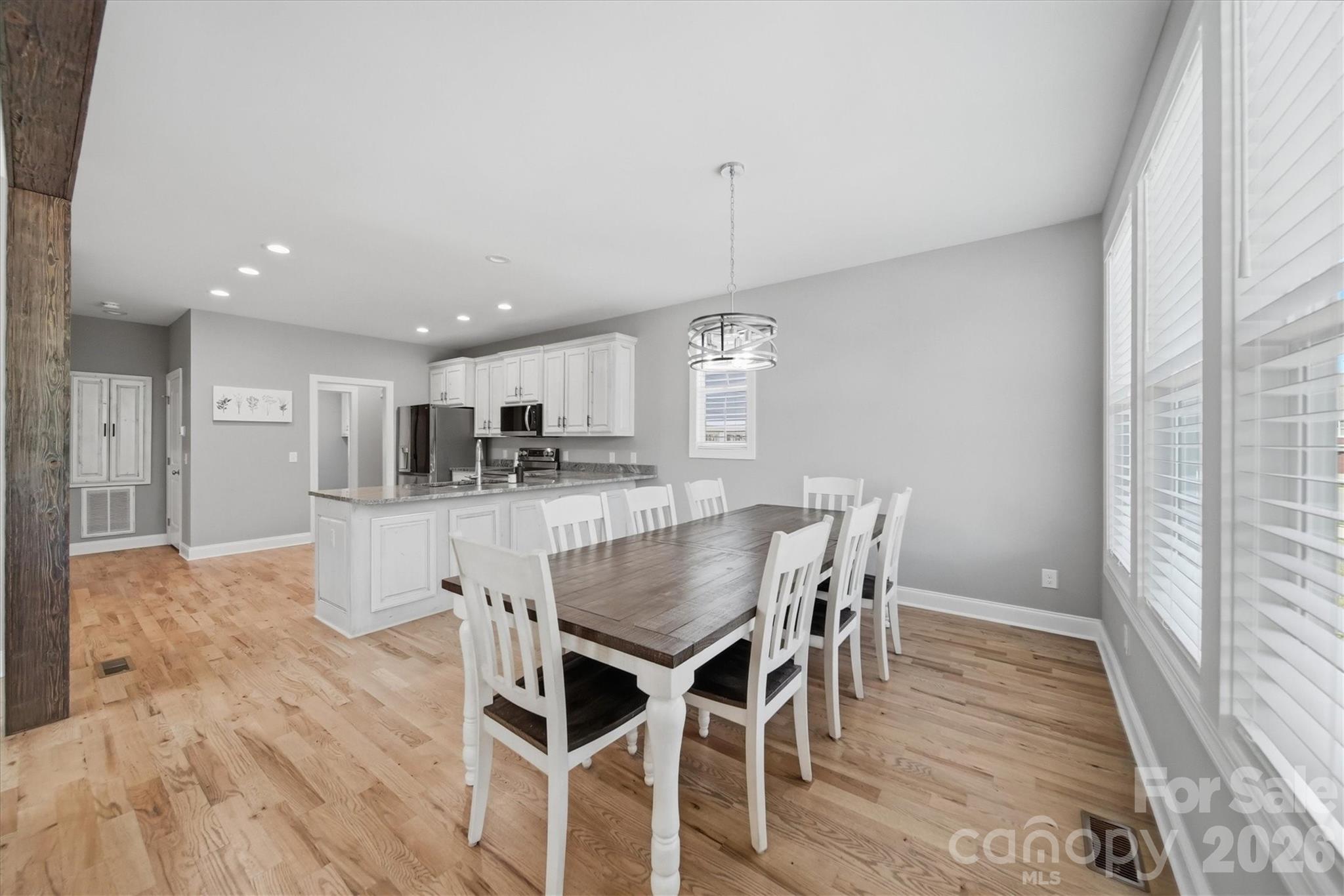 135 Maplewood Court — Hudson