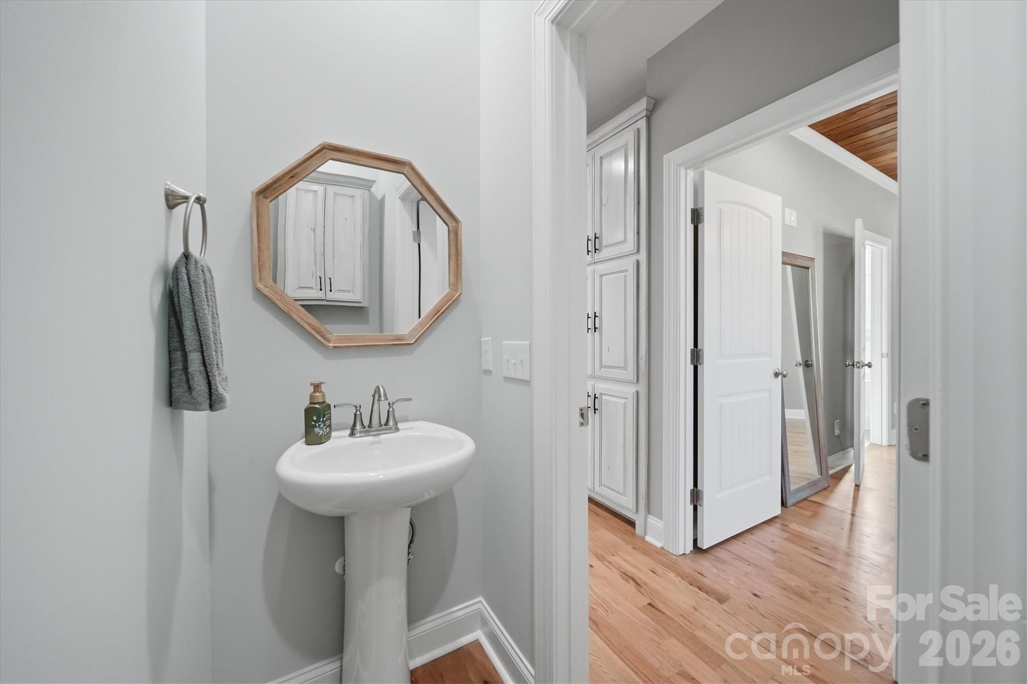 135 Maplewood Court — Hudson