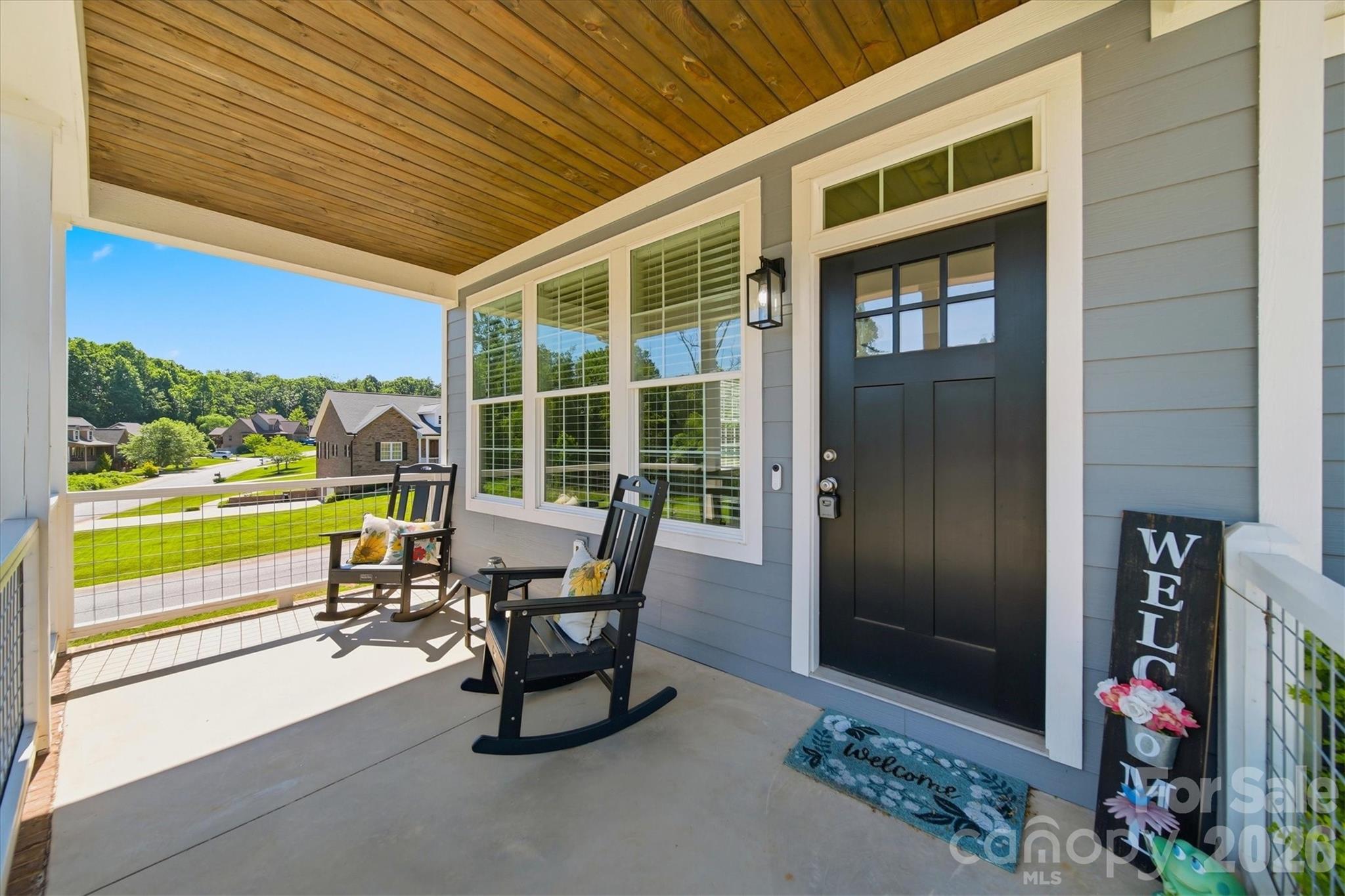 135 Maplewood Court — Hudson