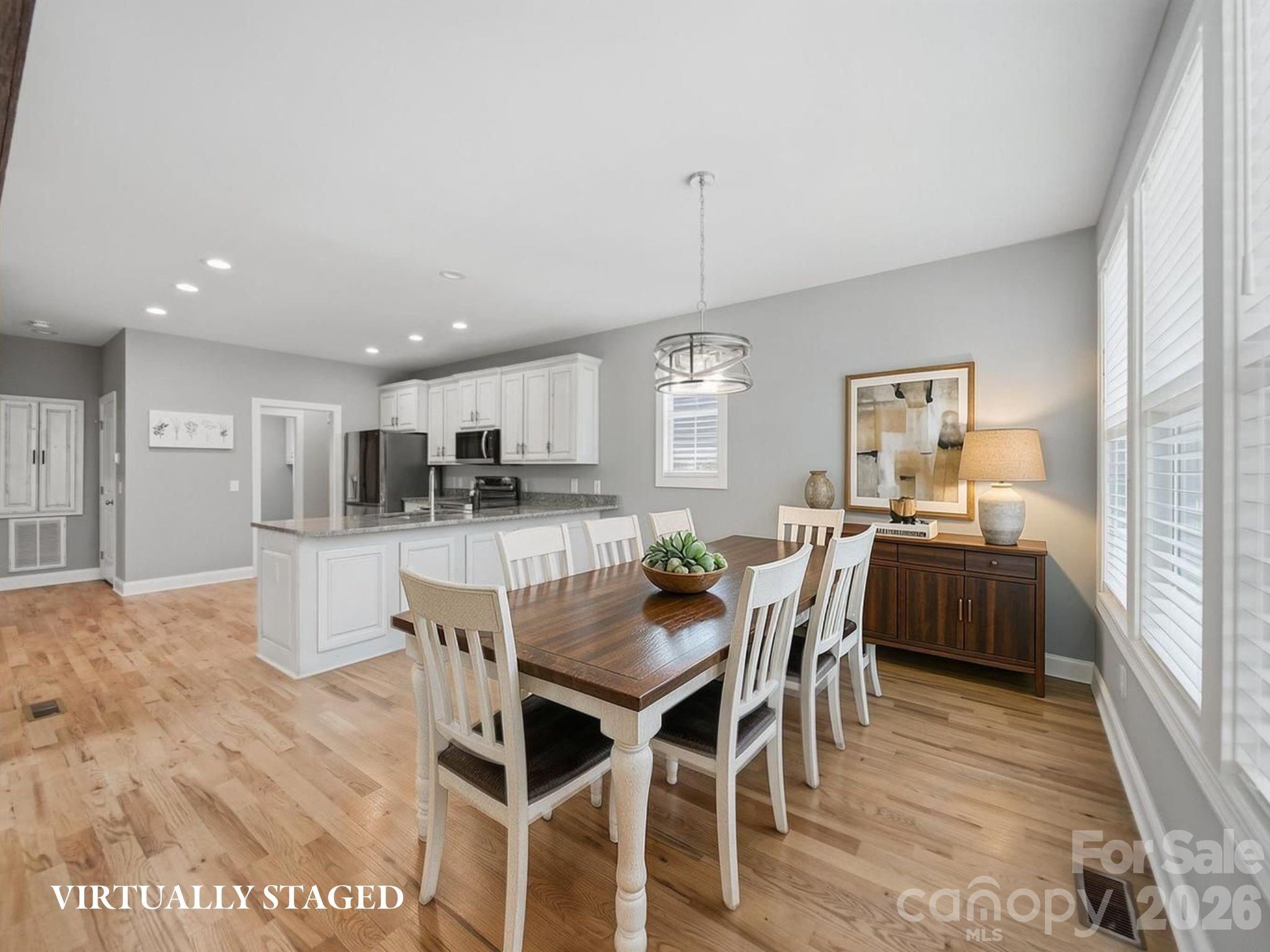135 Maplewood Court — Hudson