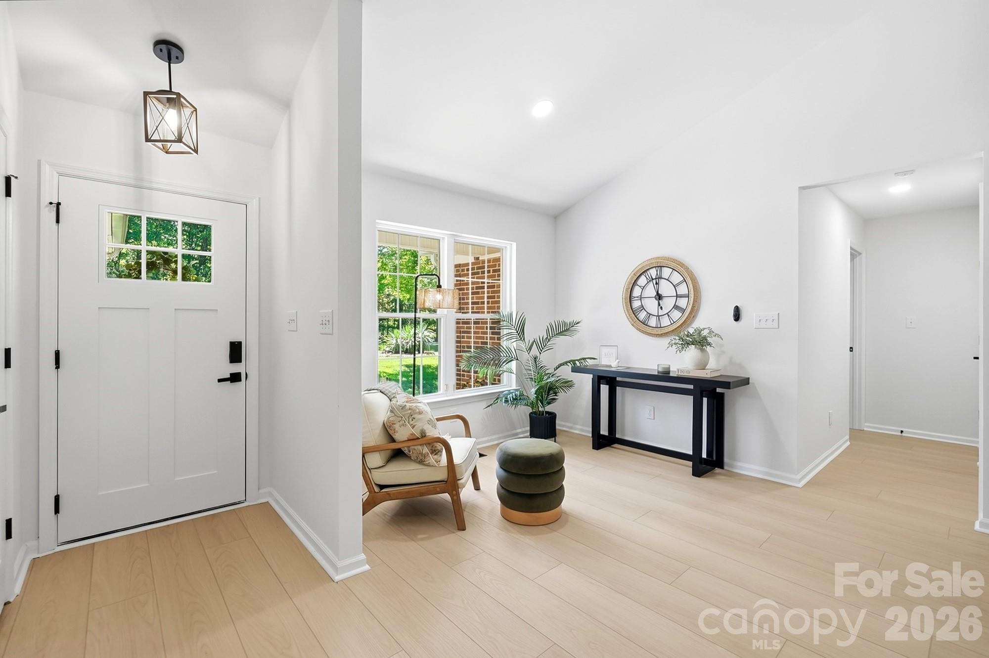 13800 Woody Point Road — Charlotte