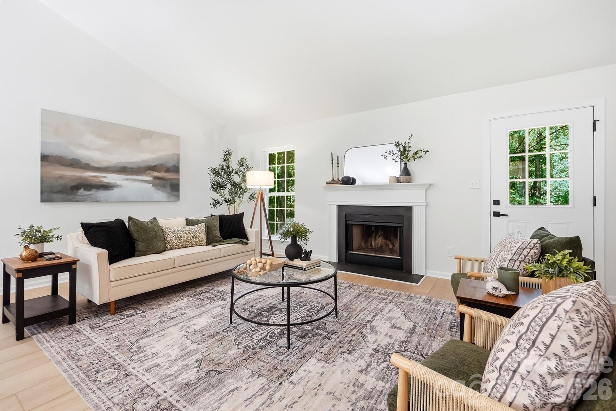 13800 Woody Point Road — Charlotte