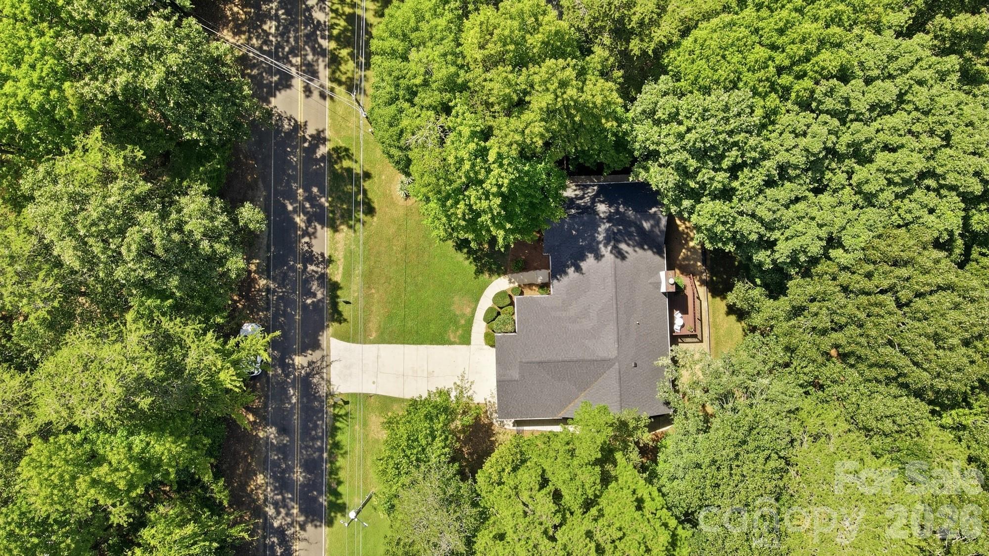 13800 Woody Point Road — Charlotte