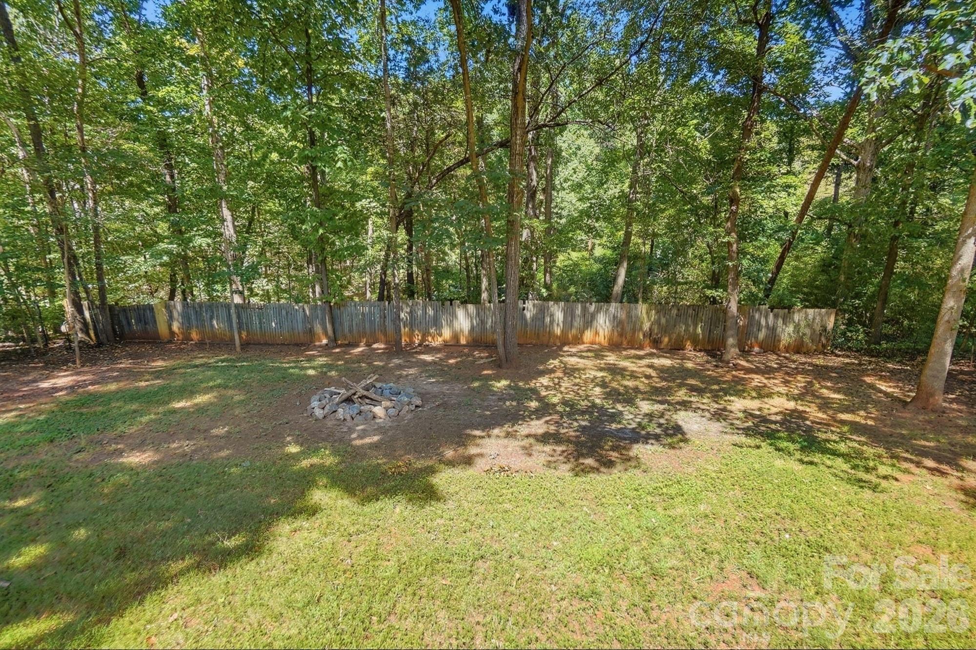 13800 Woody Point Road — Charlotte