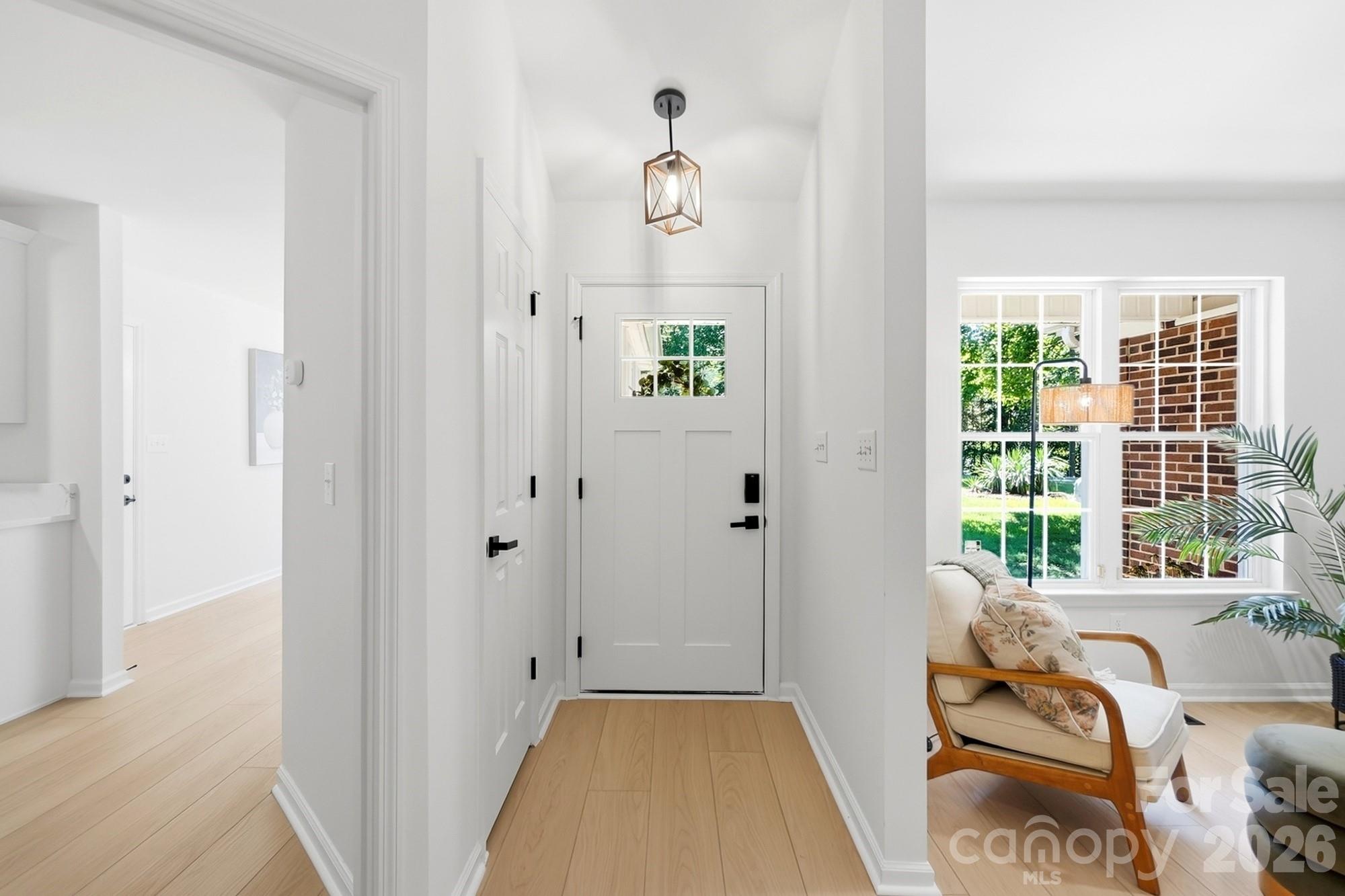 13800 Woody Point Road — Charlotte