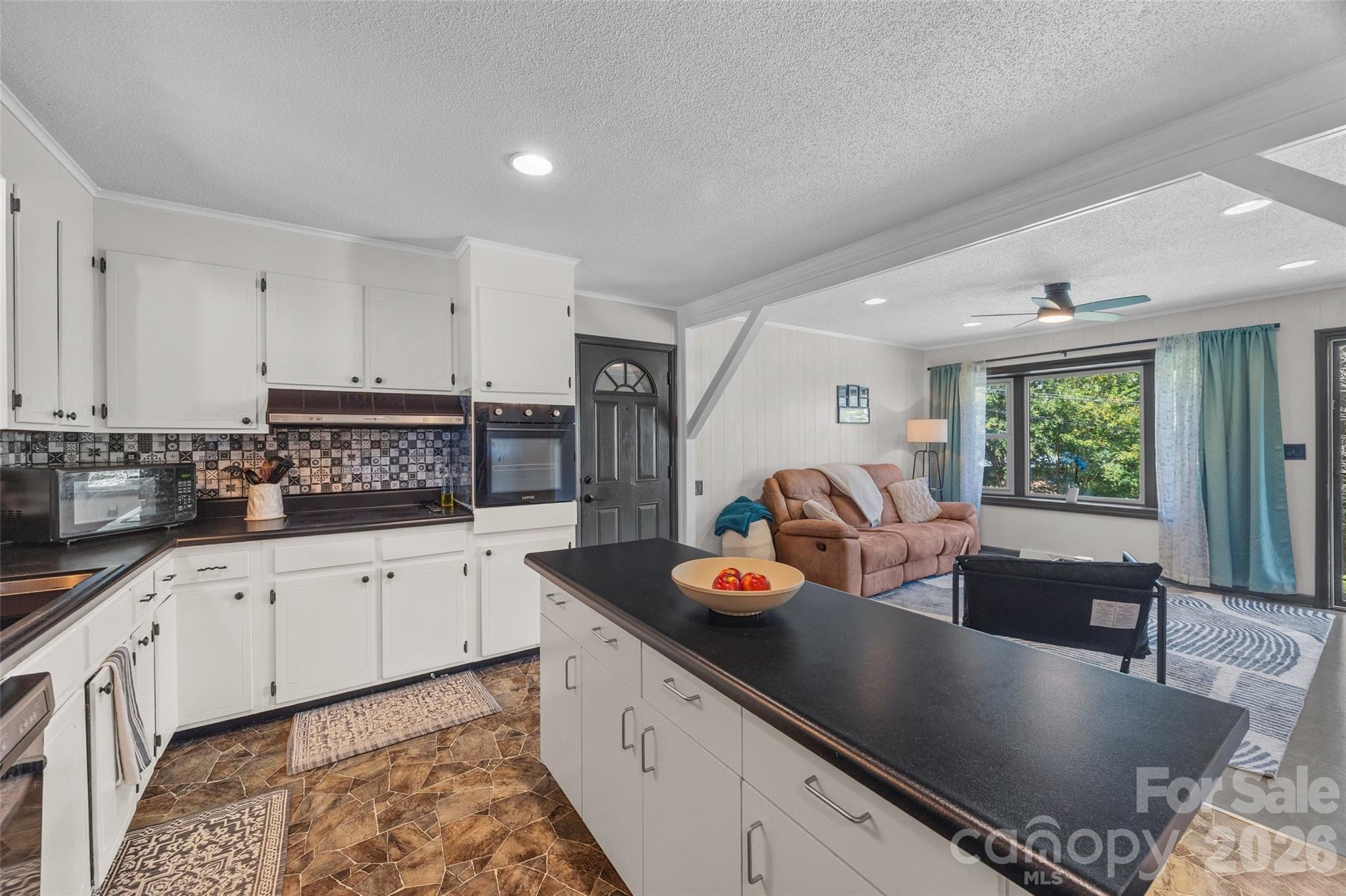 2435 Lewiston Drive — Gastonia