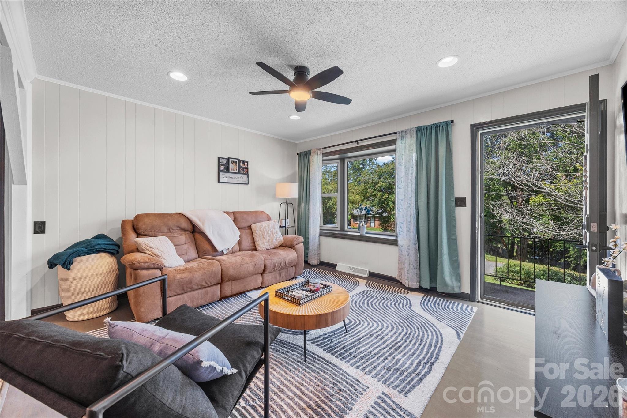2435 Lewiston Drive — Gastonia
