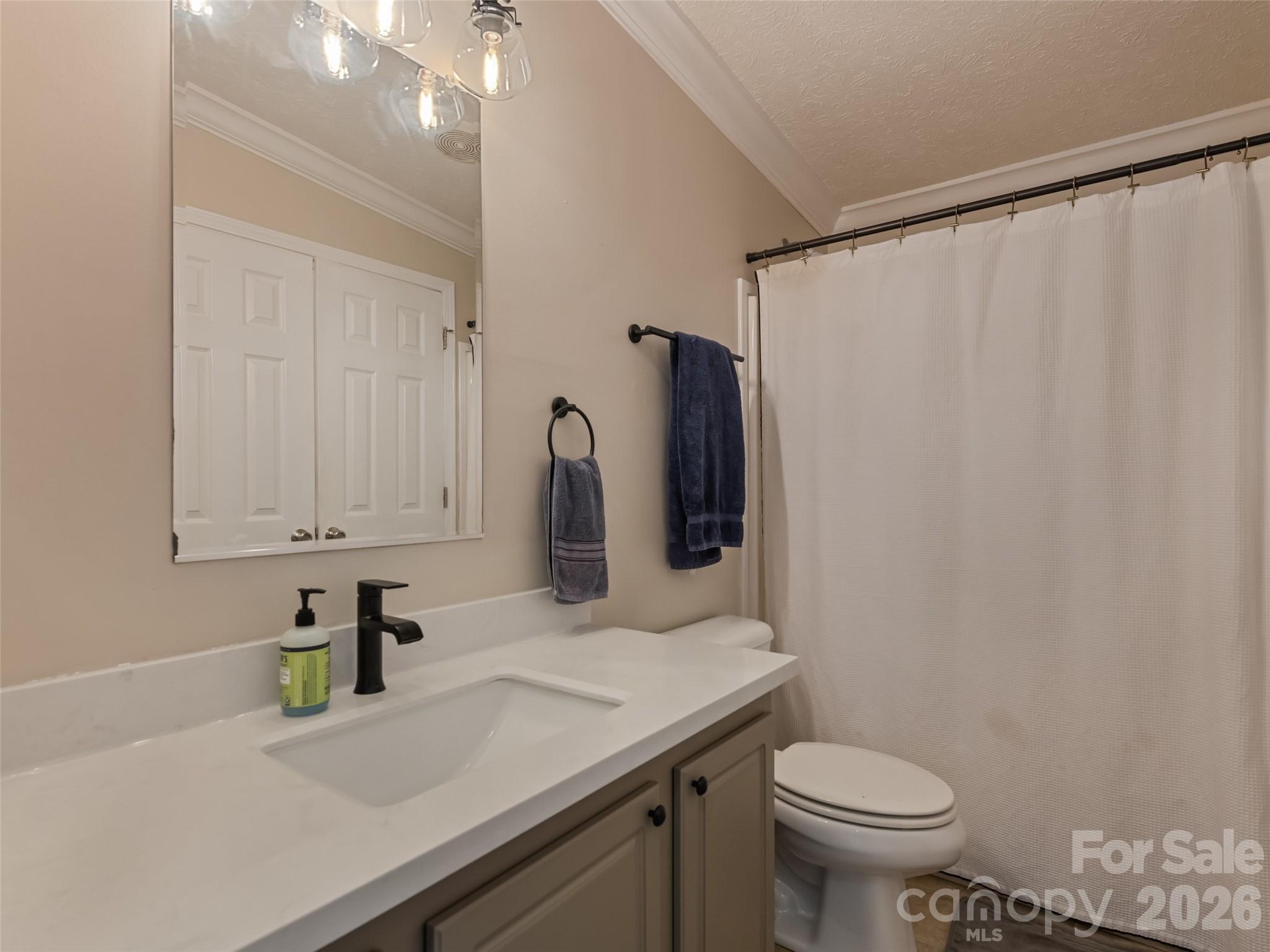 90 Blueberry Hill Drive — Clyde