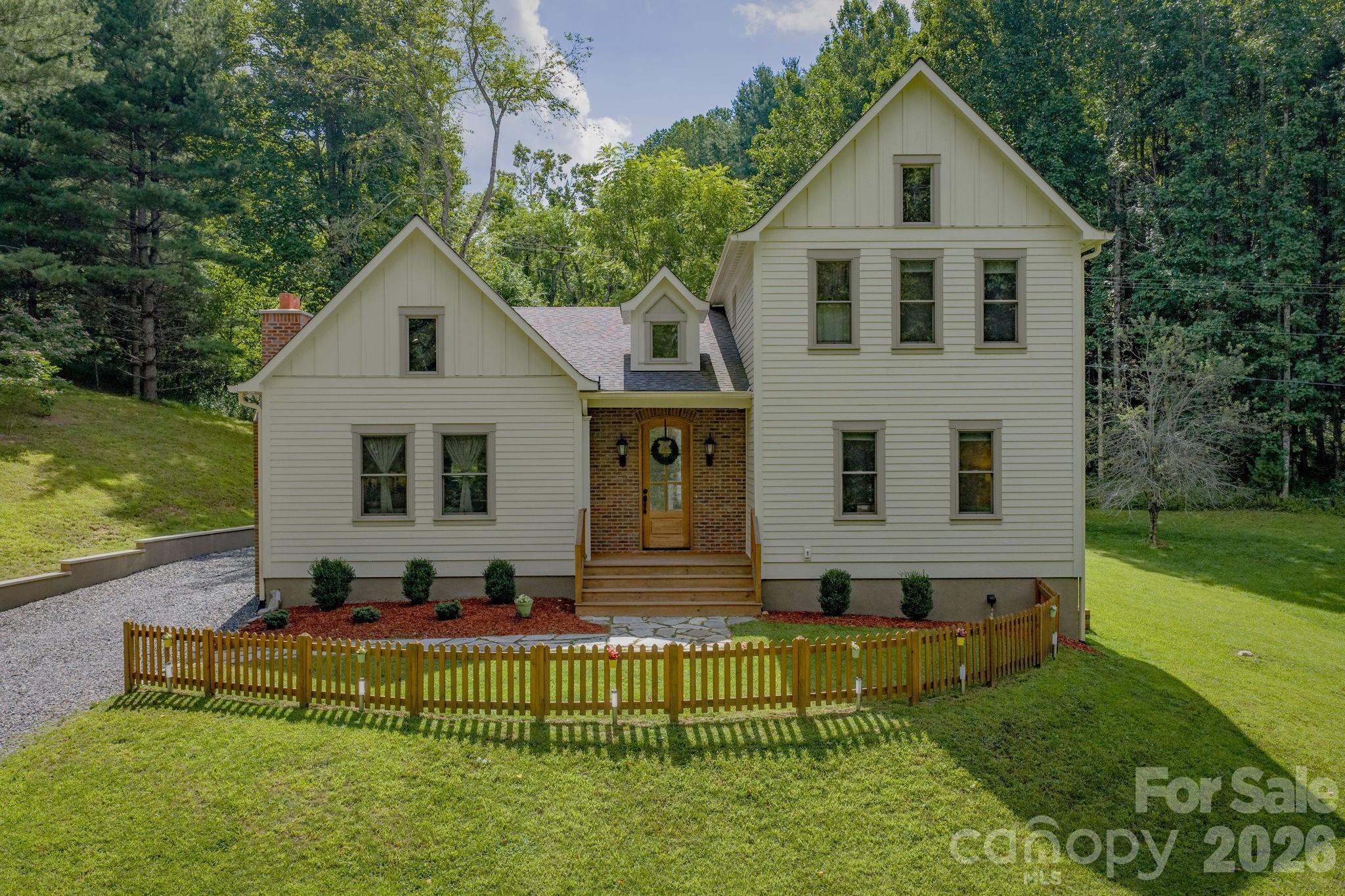 163 Walnut Drive — Jefferson
