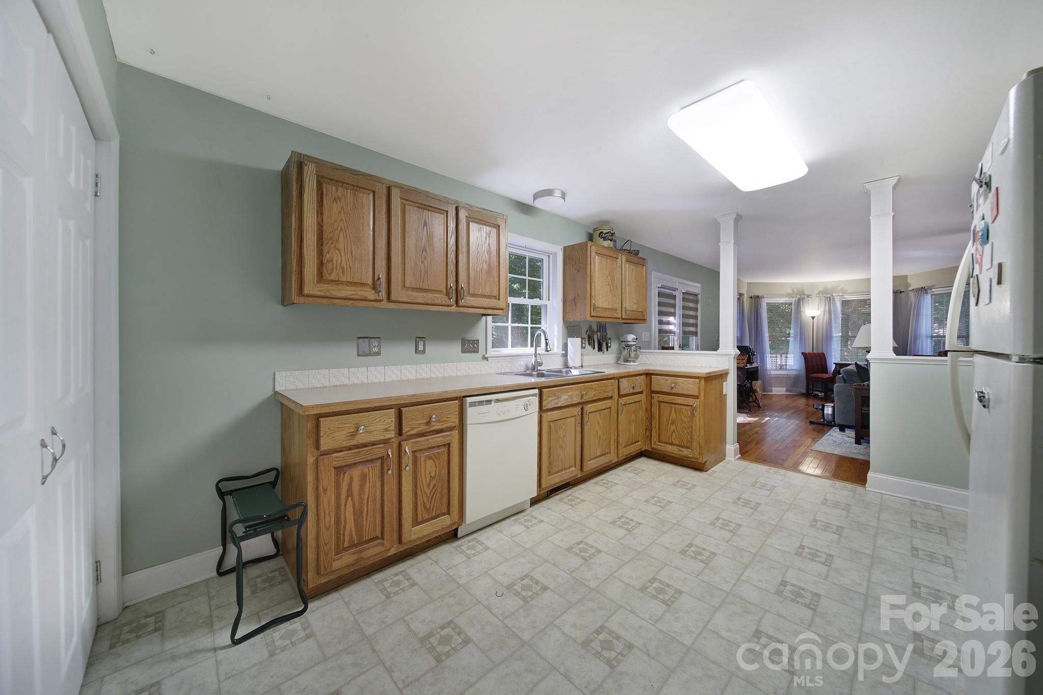 2000 Sossoman Springs Road — Midland