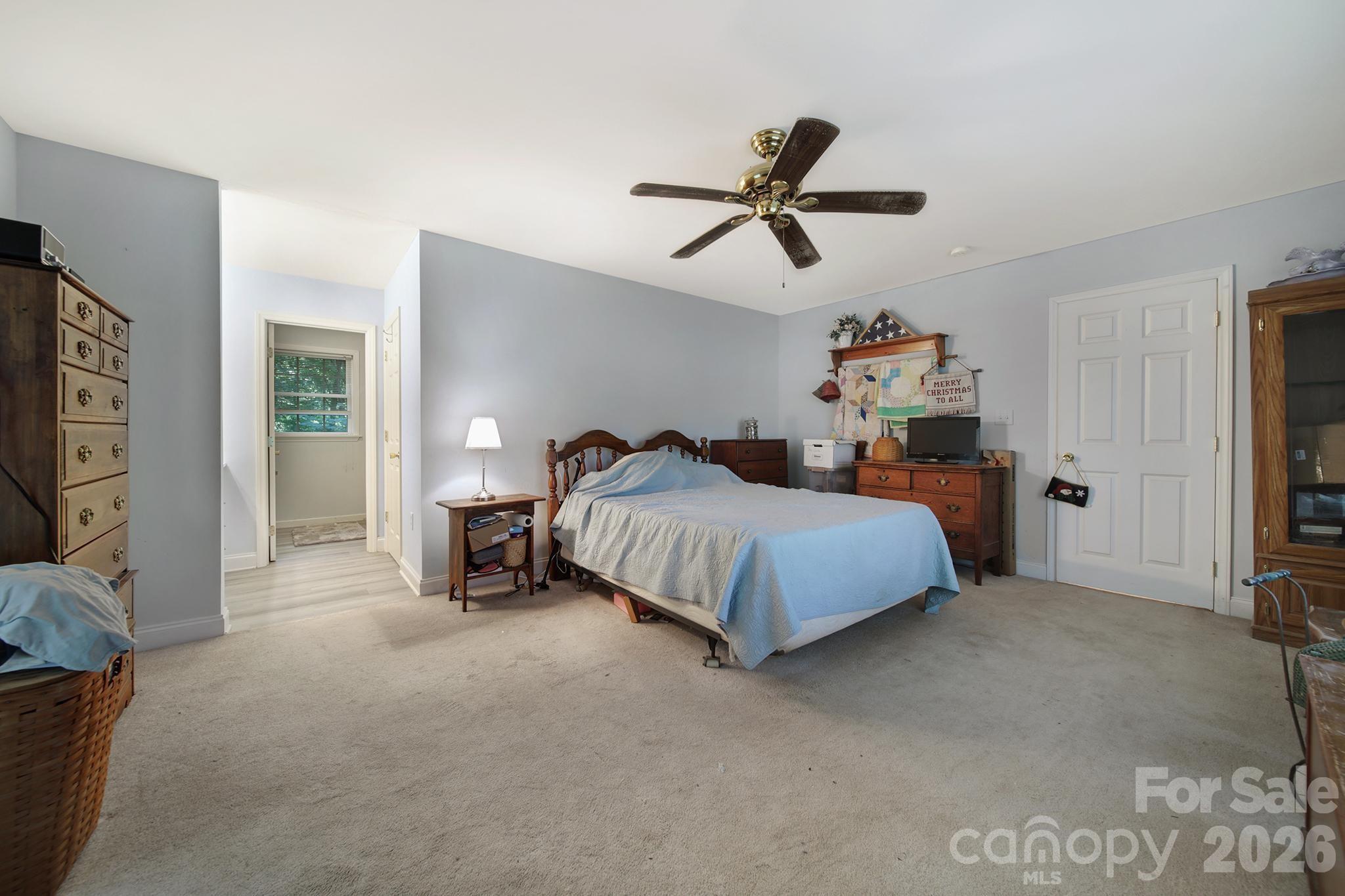 2000 Sossoman Springs Road — Midland