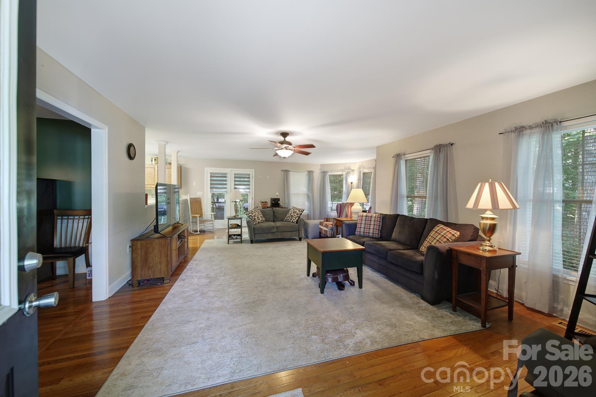 2000 Sossoman Springs Road — Midland