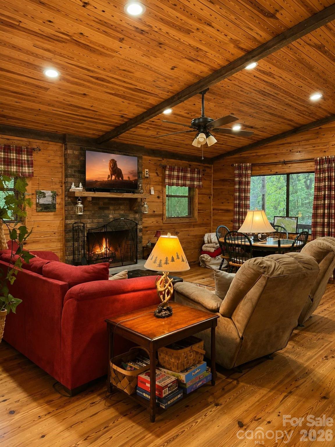 218 Tuskeegee Acres Road — Robbinsville