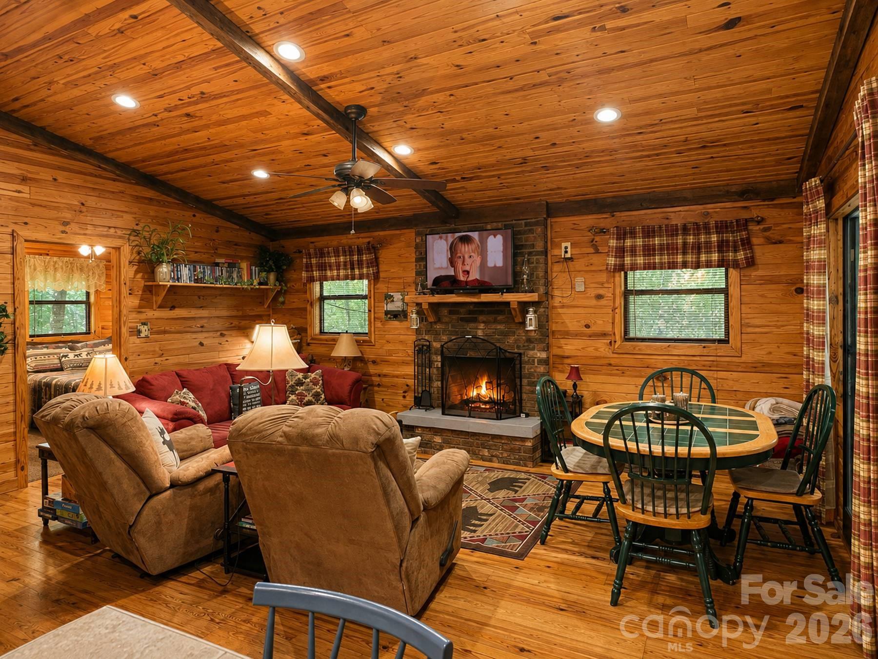 218 Tuskeegee Acres Road — Robbinsville