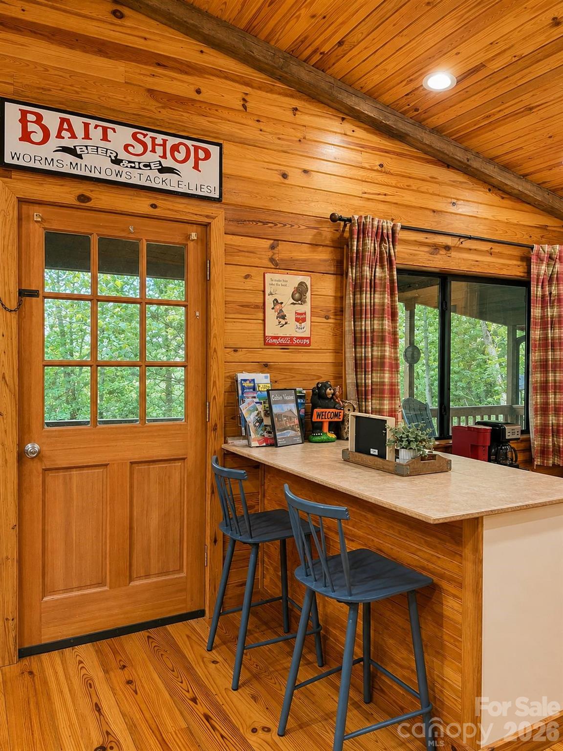 218 Tuskeegee Acres Road — Robbinsville