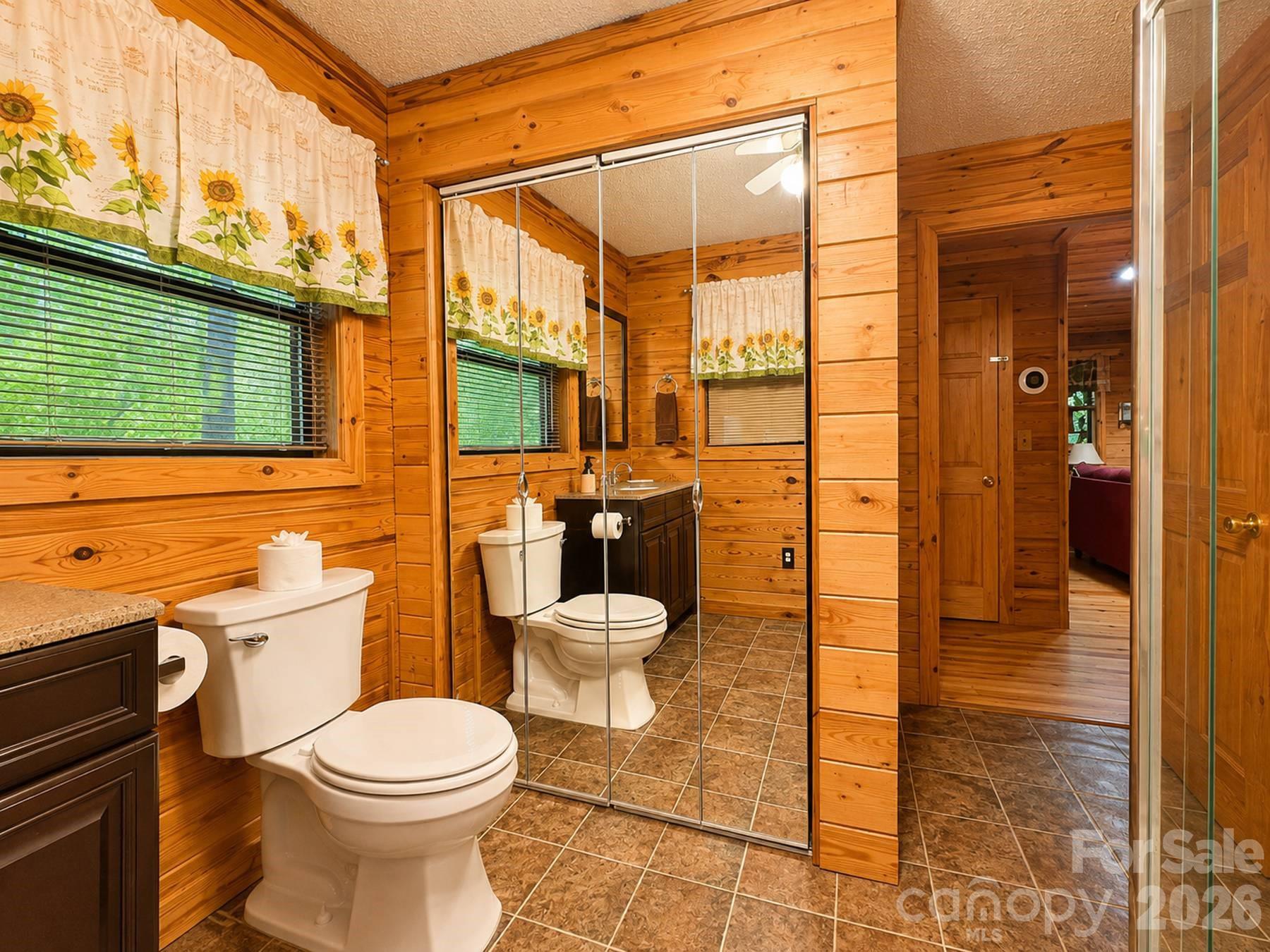 218 Tuskeegee Acres Road — Robbinsville