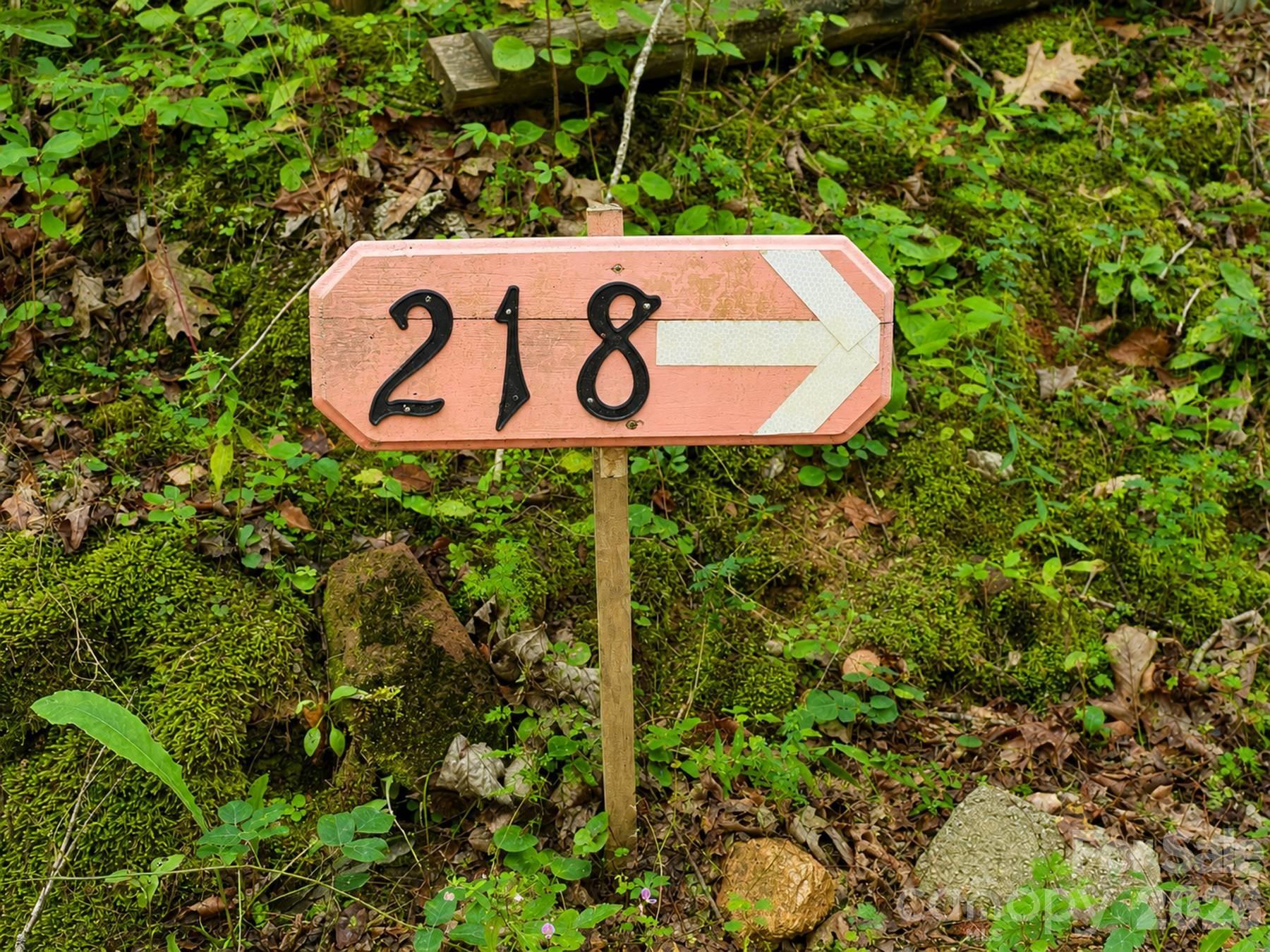 218 Tuskeegee Acres Road — Robbinsville