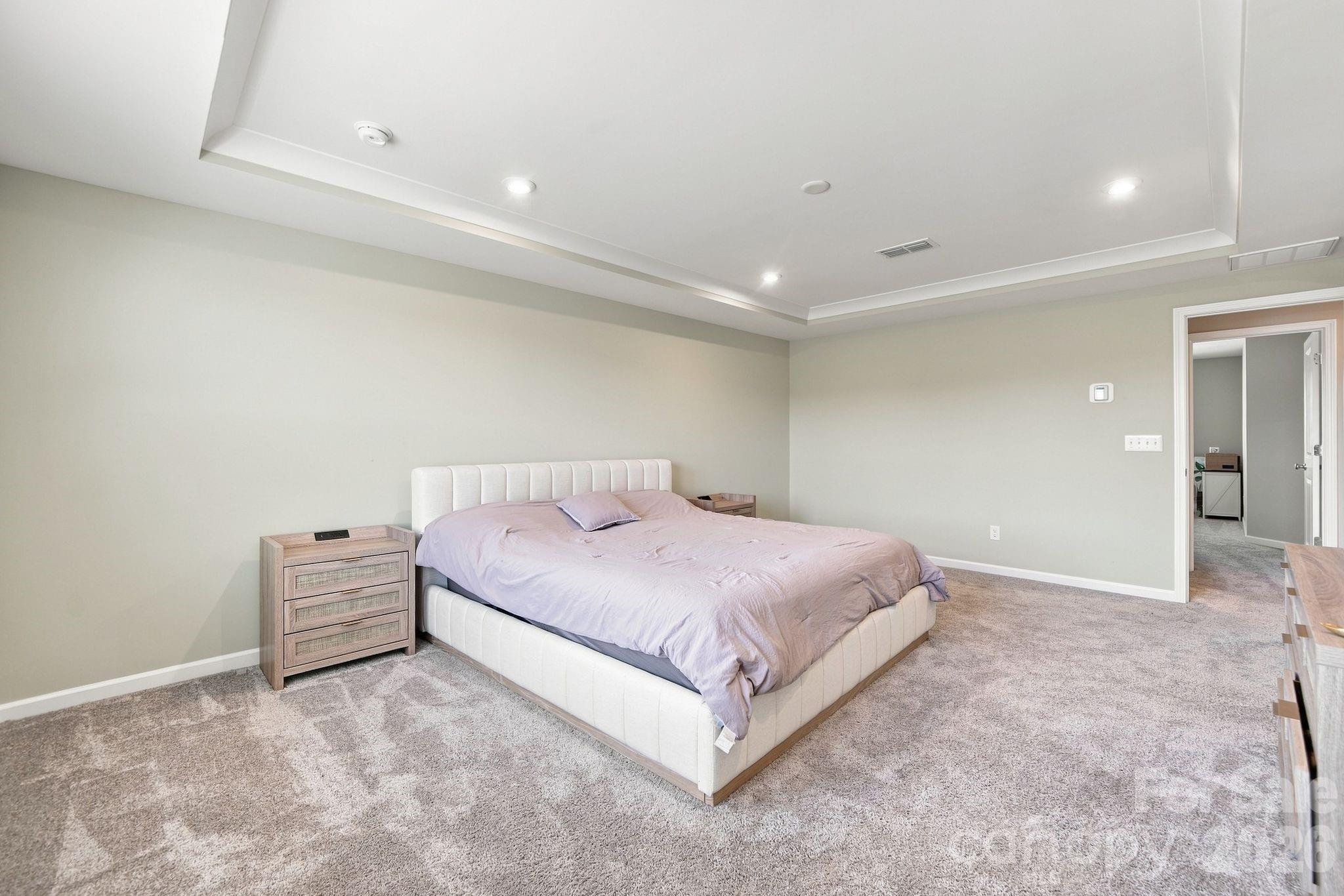 12028 Grinstead Lane — Charlotte