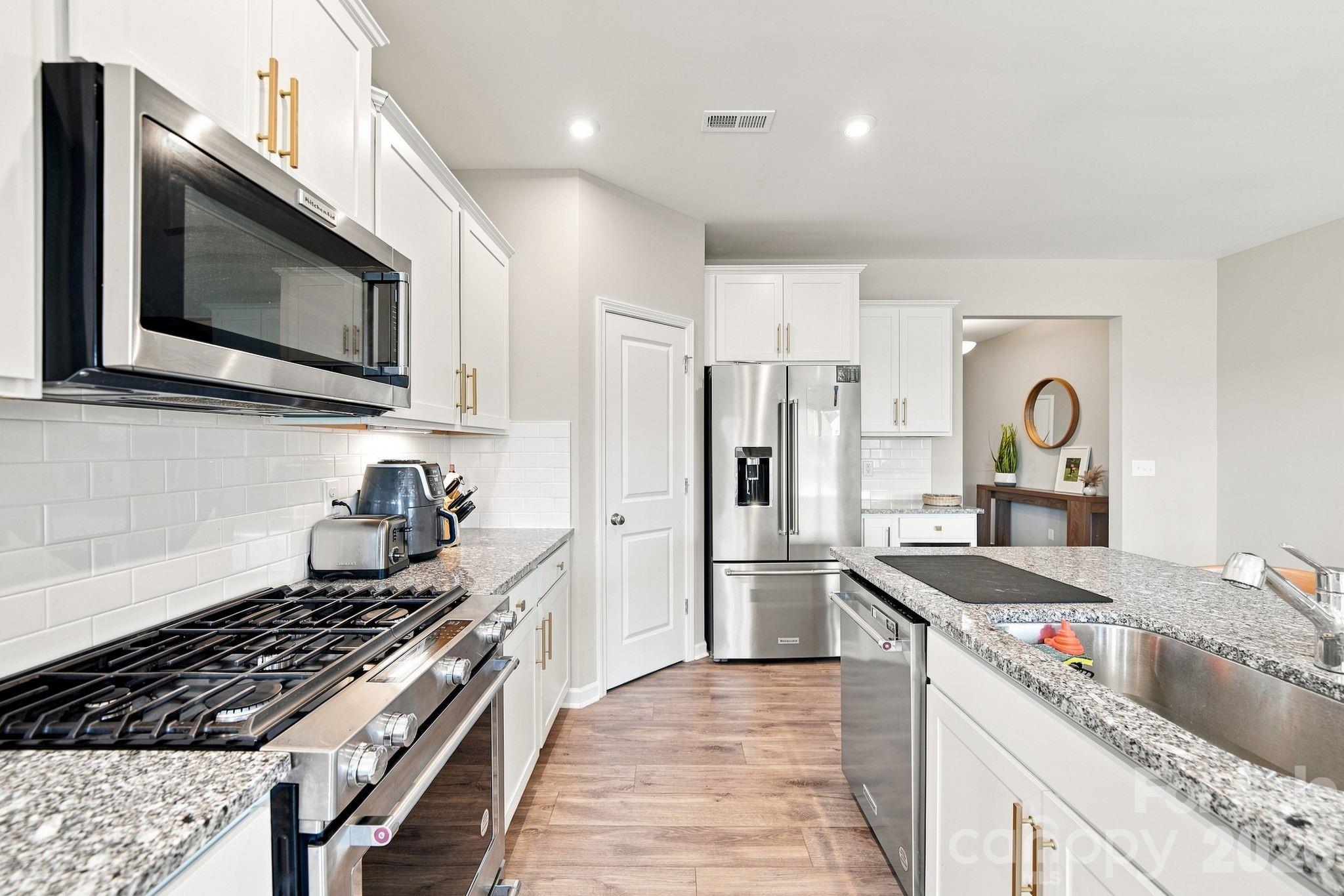 12028 Grinstead Lane — Charlotte