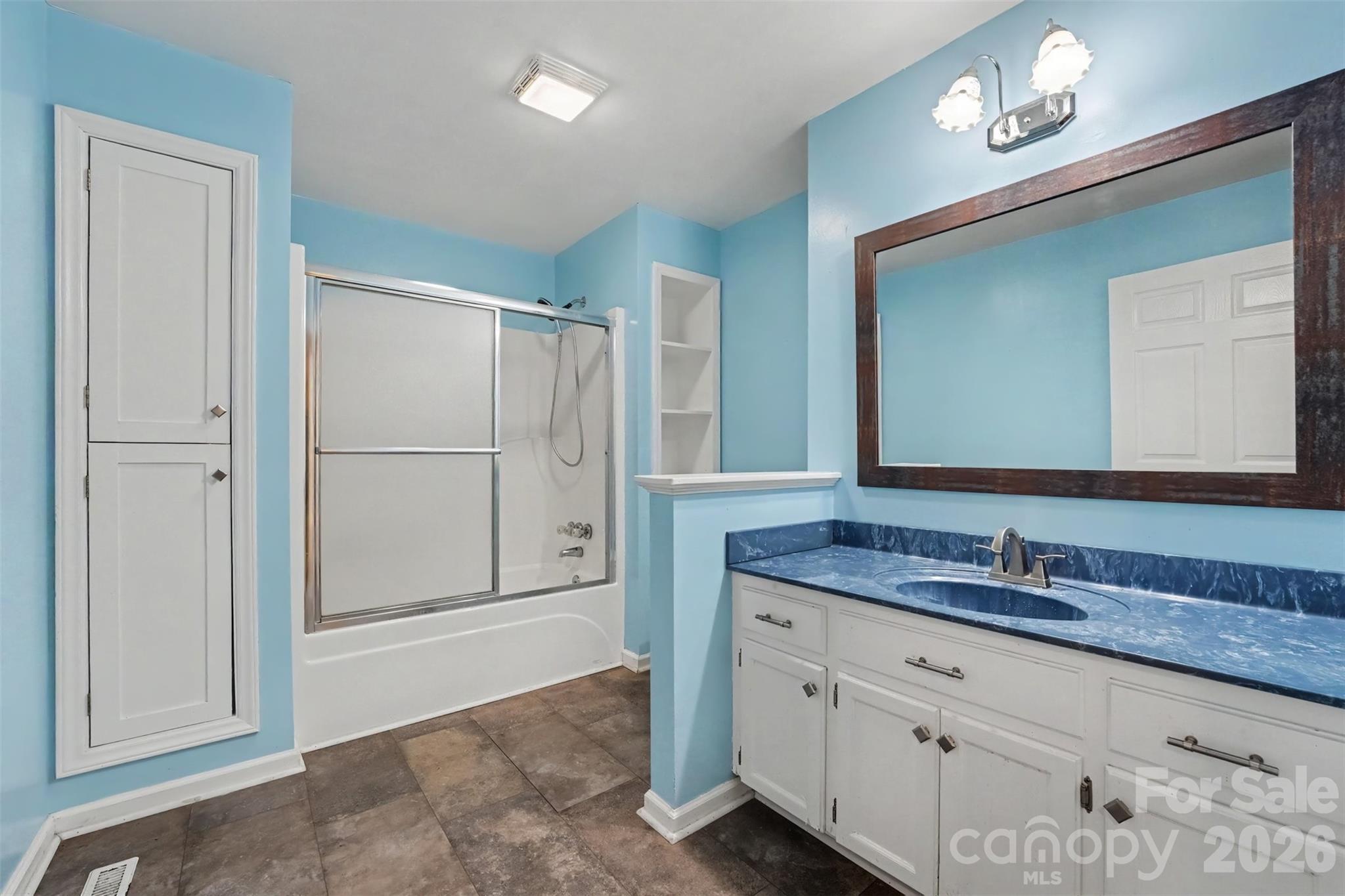 171 Bevis Lane — Statesville