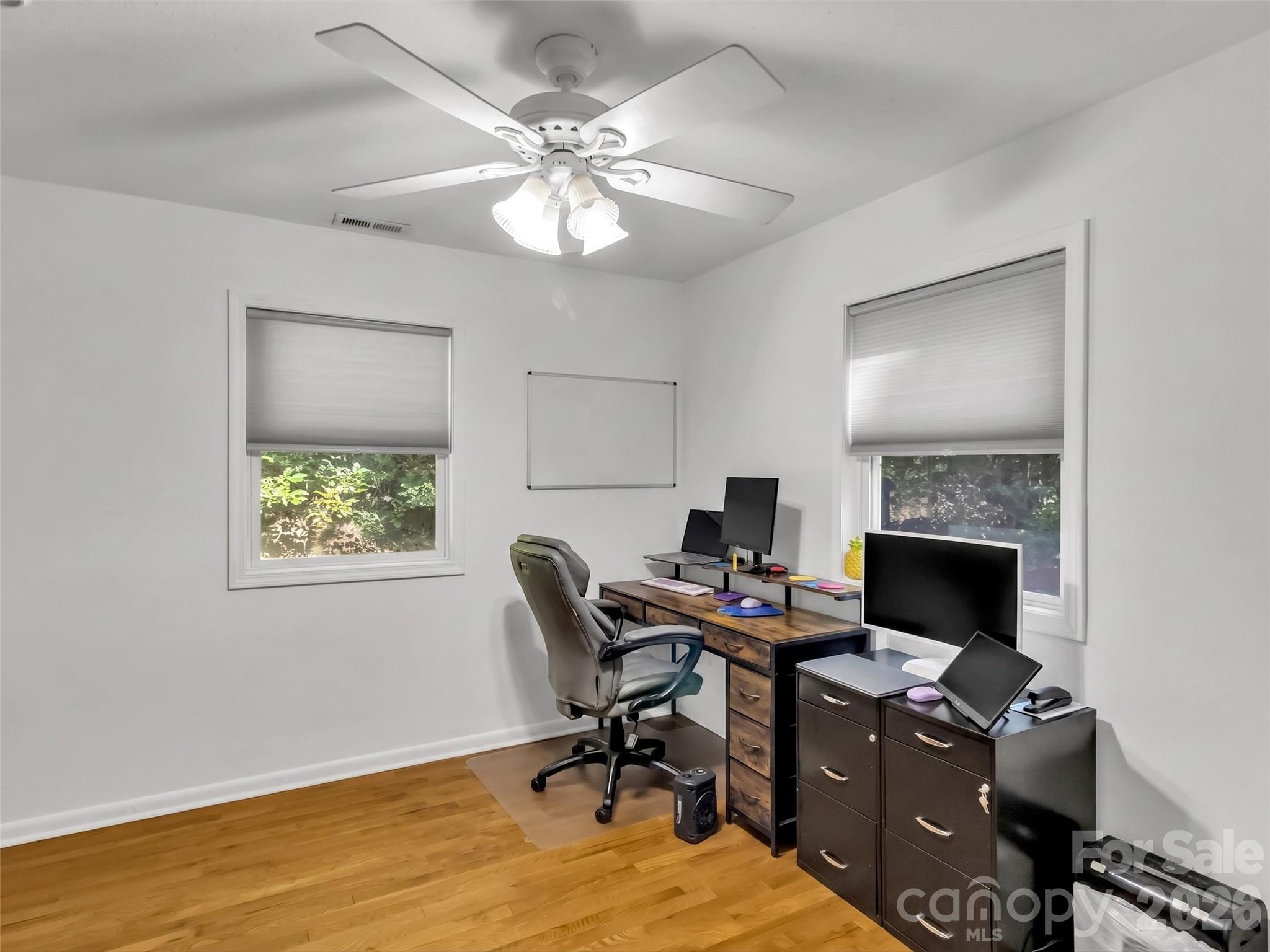 115 Knoll Ridge Lane — Waynesville