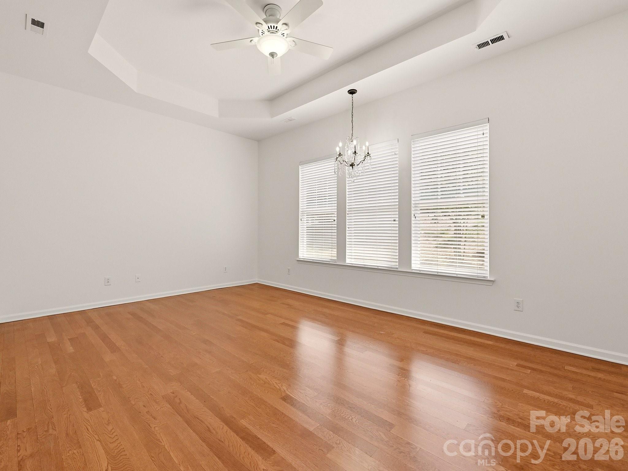 1021 Knob Creek Lane — Tega Cay