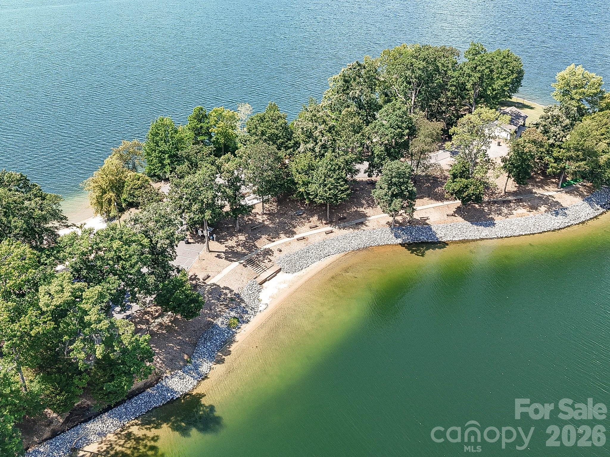 1021 Knob Creek Lane — Tega Cay